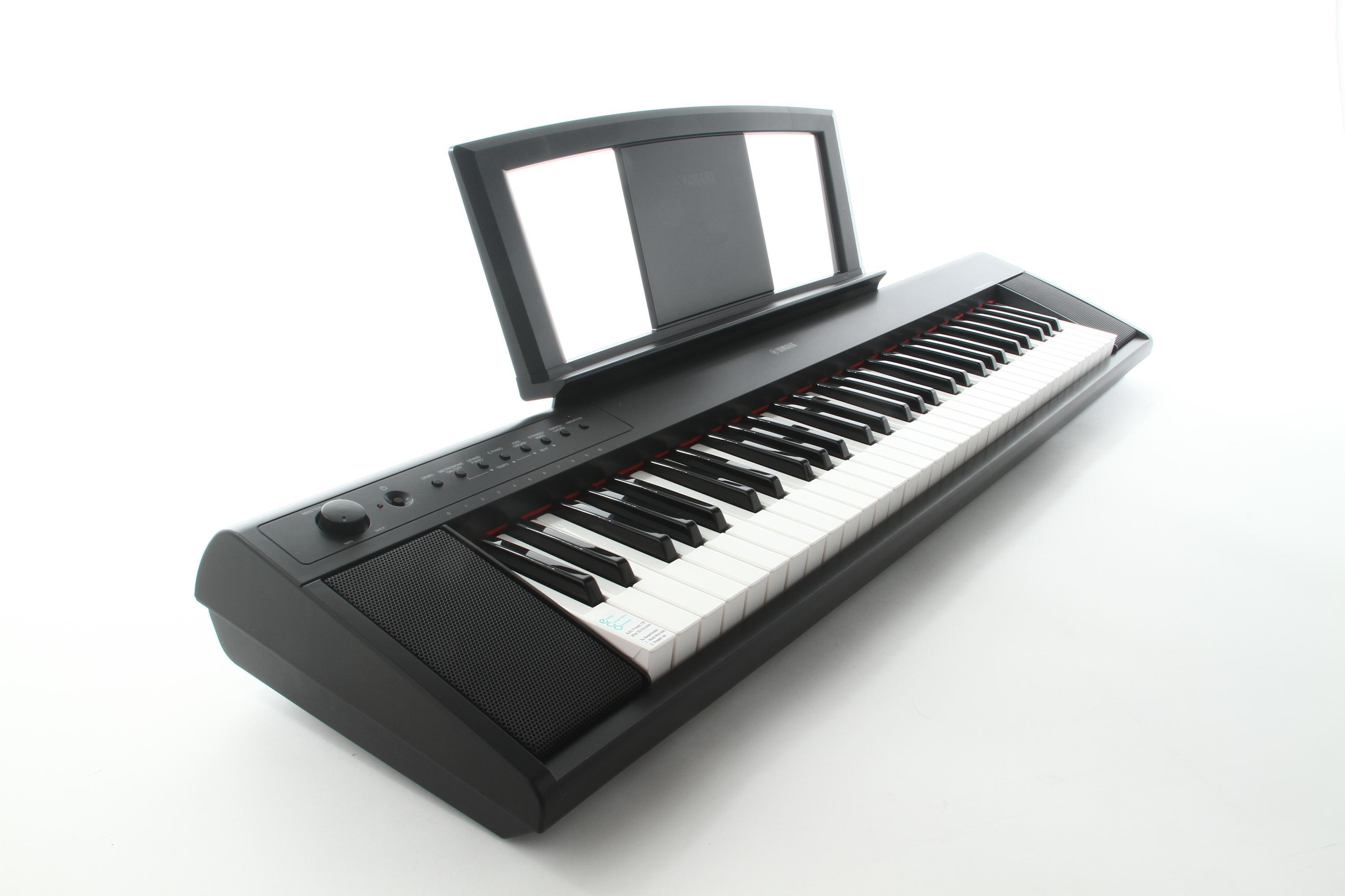 Yamaha Piaggero NP11 61-Key Piano with Speakers | Sweetwater