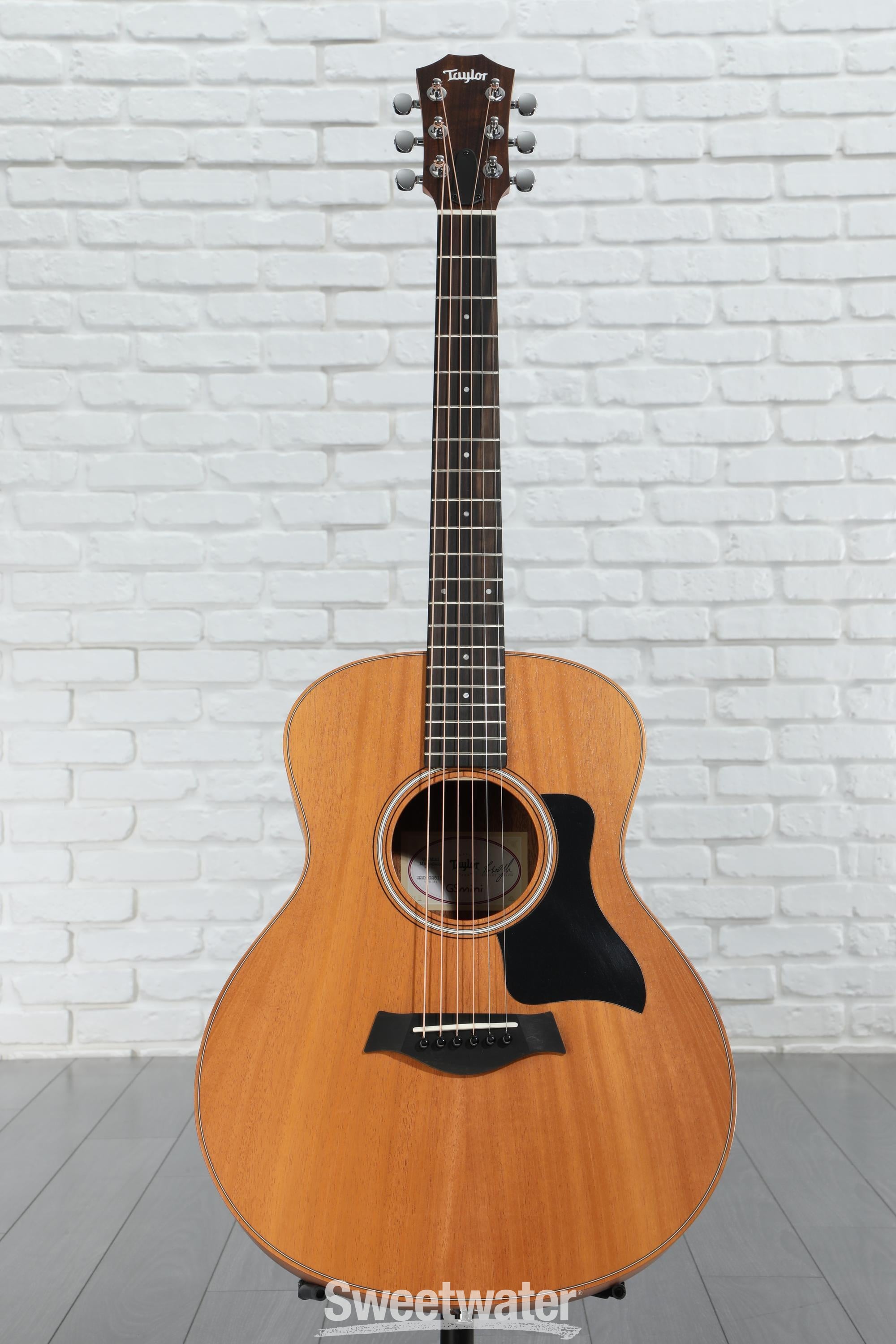 Taylor GS Mini Mahogany Acoustic Guitar | Mass Street Music