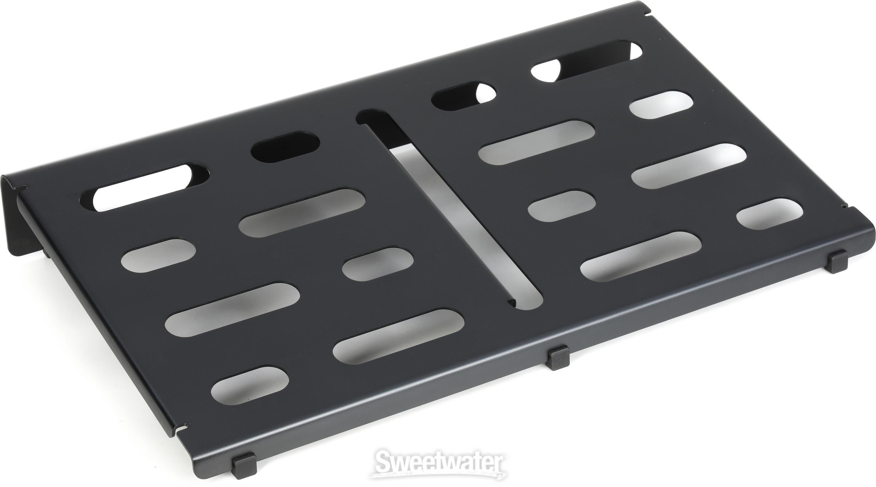 MONO Pedalboard Medium with Tour Accessory Case 2.0 - Black