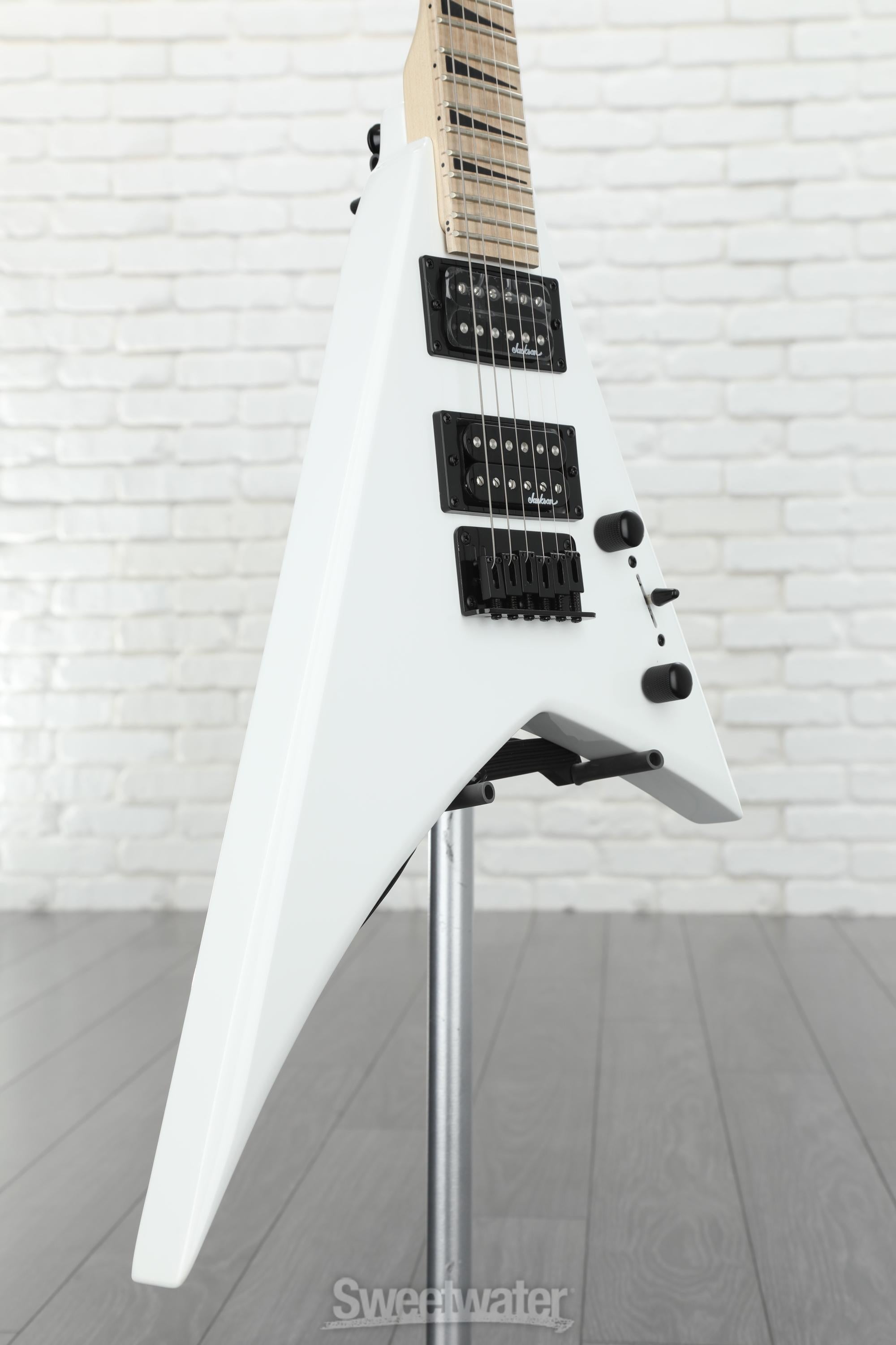 Jackson JS Series RR Minion JS1XM - Snow White with Maple Jackson JS Series RR Minion JS1XM - Snow White with Maple