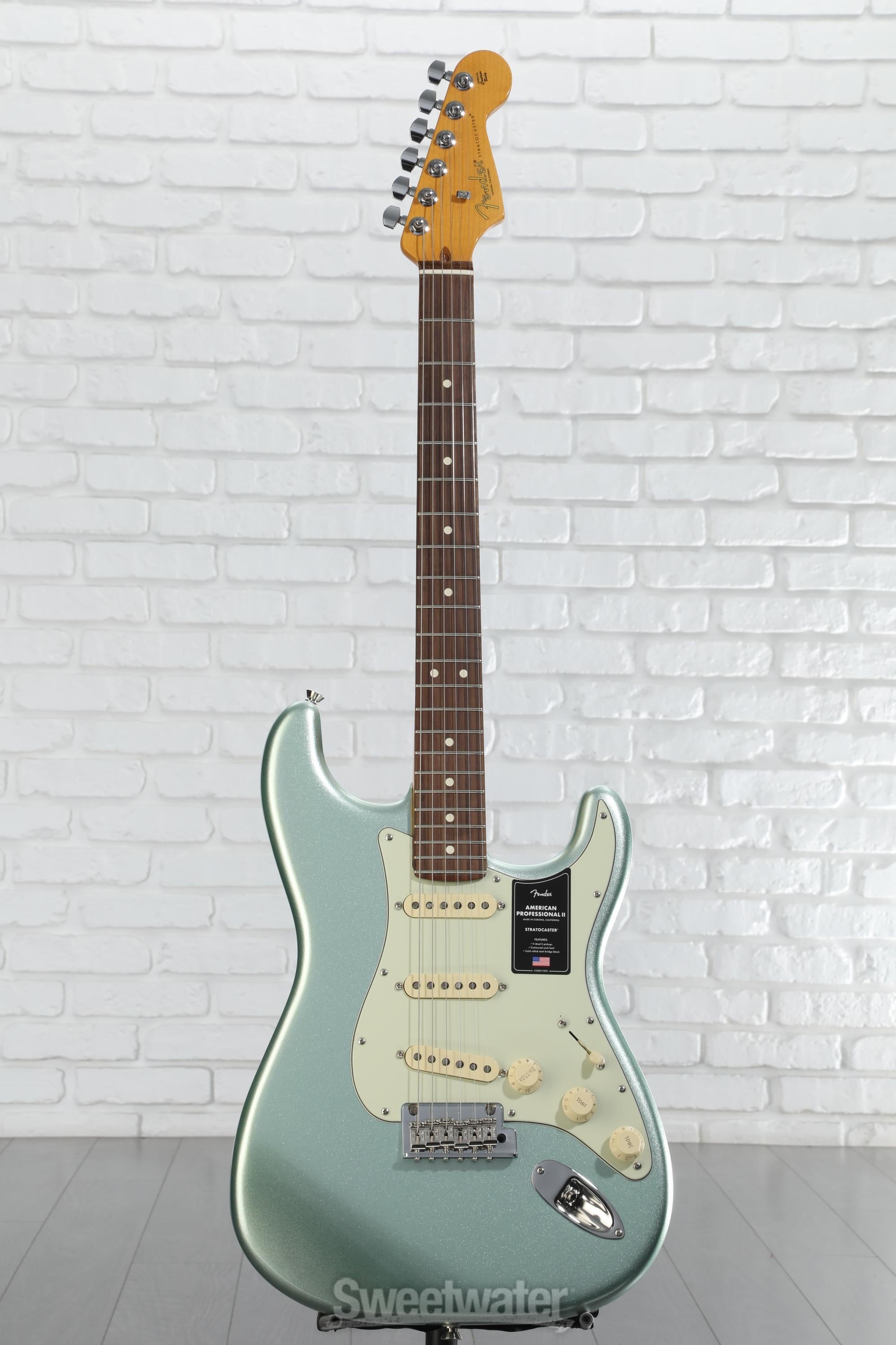 Fender American Professional II Stratocaster - Mystic Surf Green