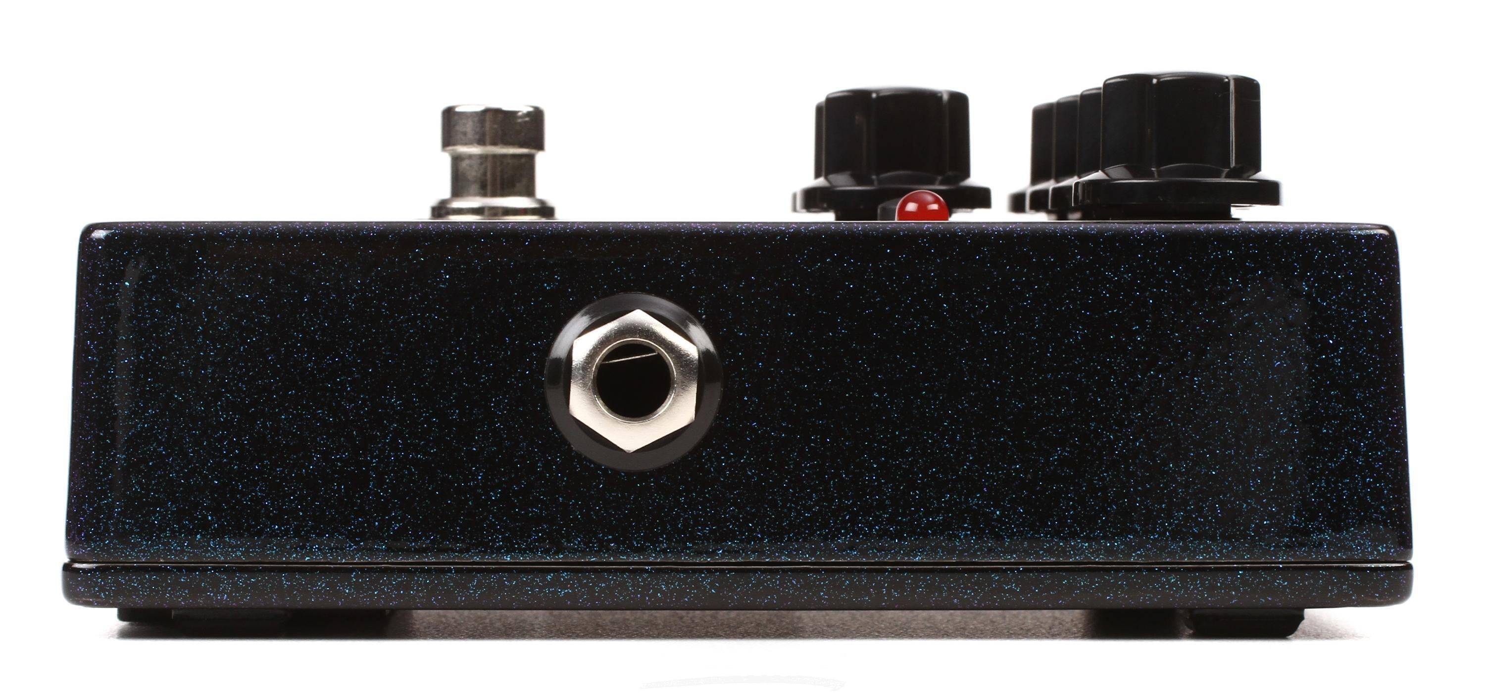 Tech 21 Bass Boost Chorus Pedal | Sweetwater