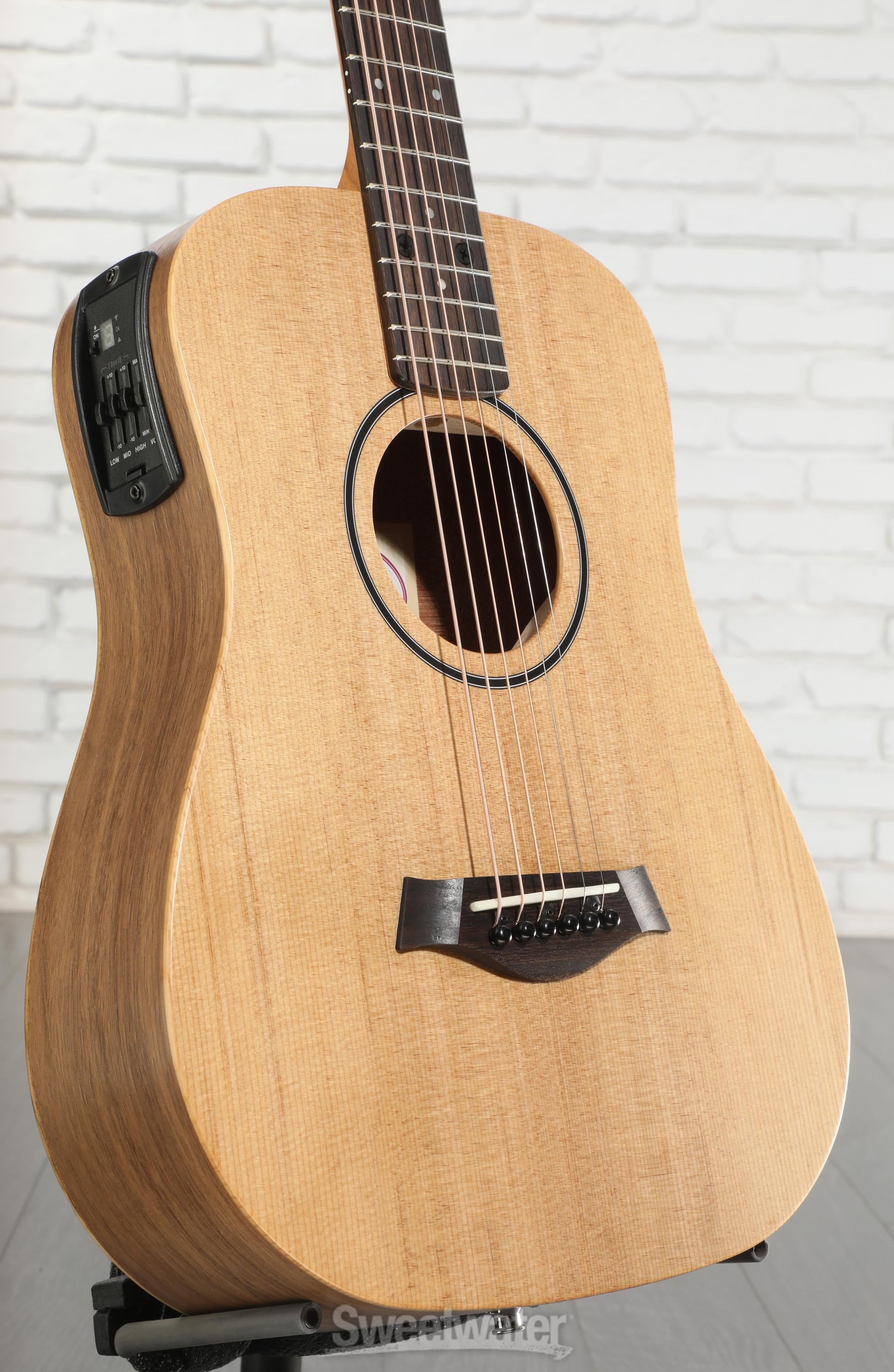 Taylor Baby Taylor BT1e Walnut Acoustic-electric Guitar - Natural