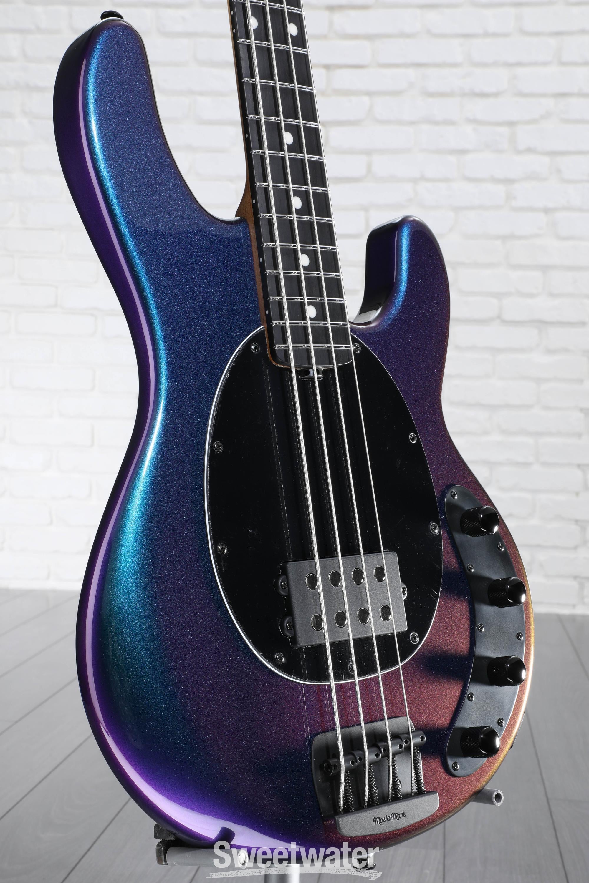 ベース eanie ball Music Man Stingray Special 34728490-EB90-4F6B-BDA5-