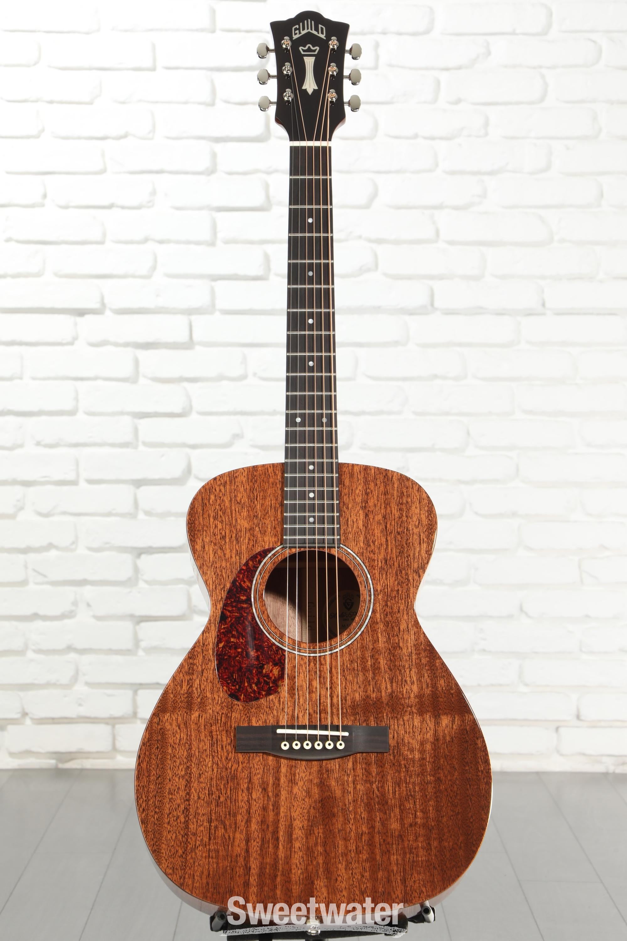 Guild M-120 Concert, Left-Handed Acoustic Guitar - Natural
