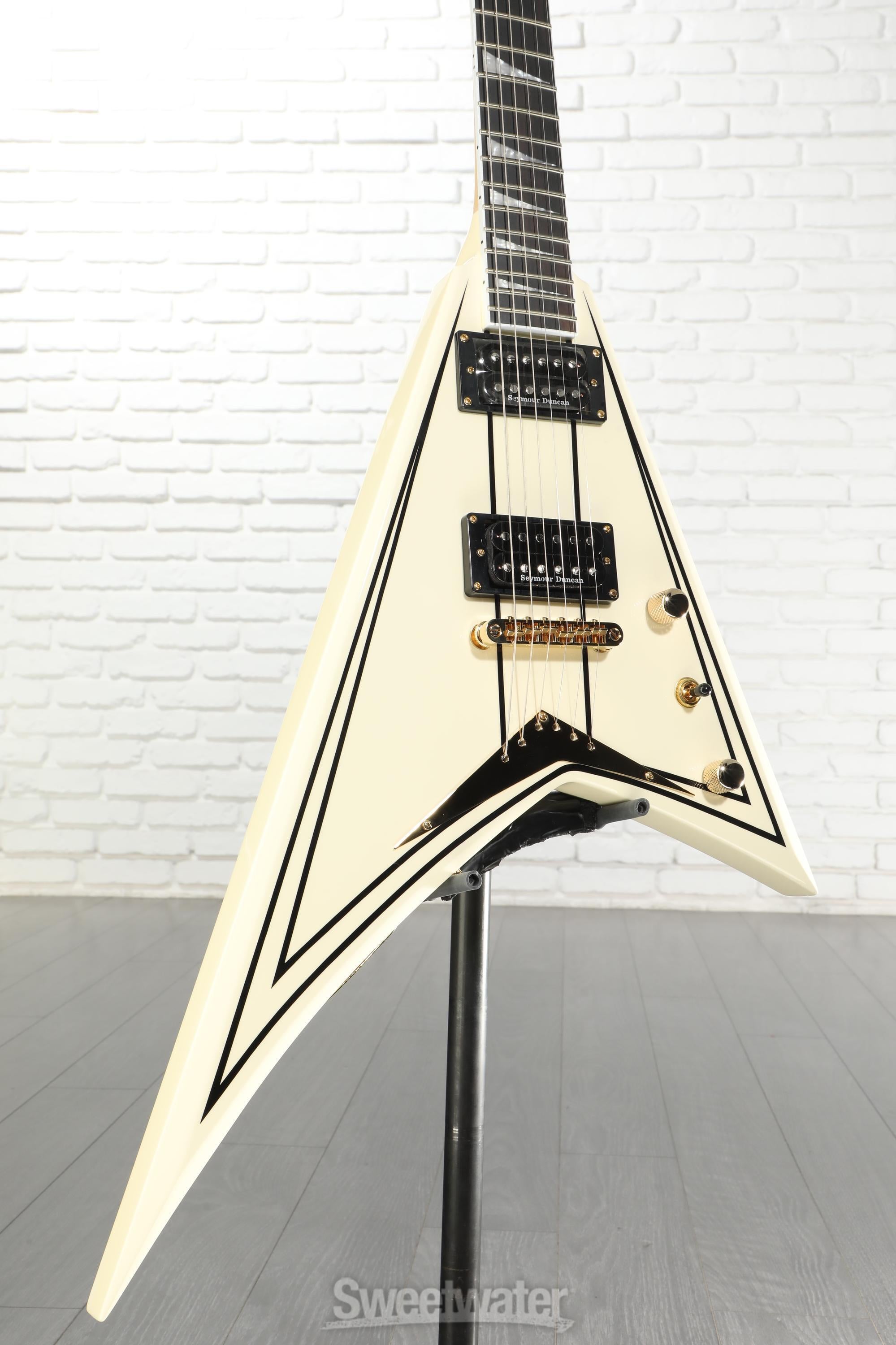 Jackson Pro Series Rhoads RRT3 - Ivory with Black Pinstripes