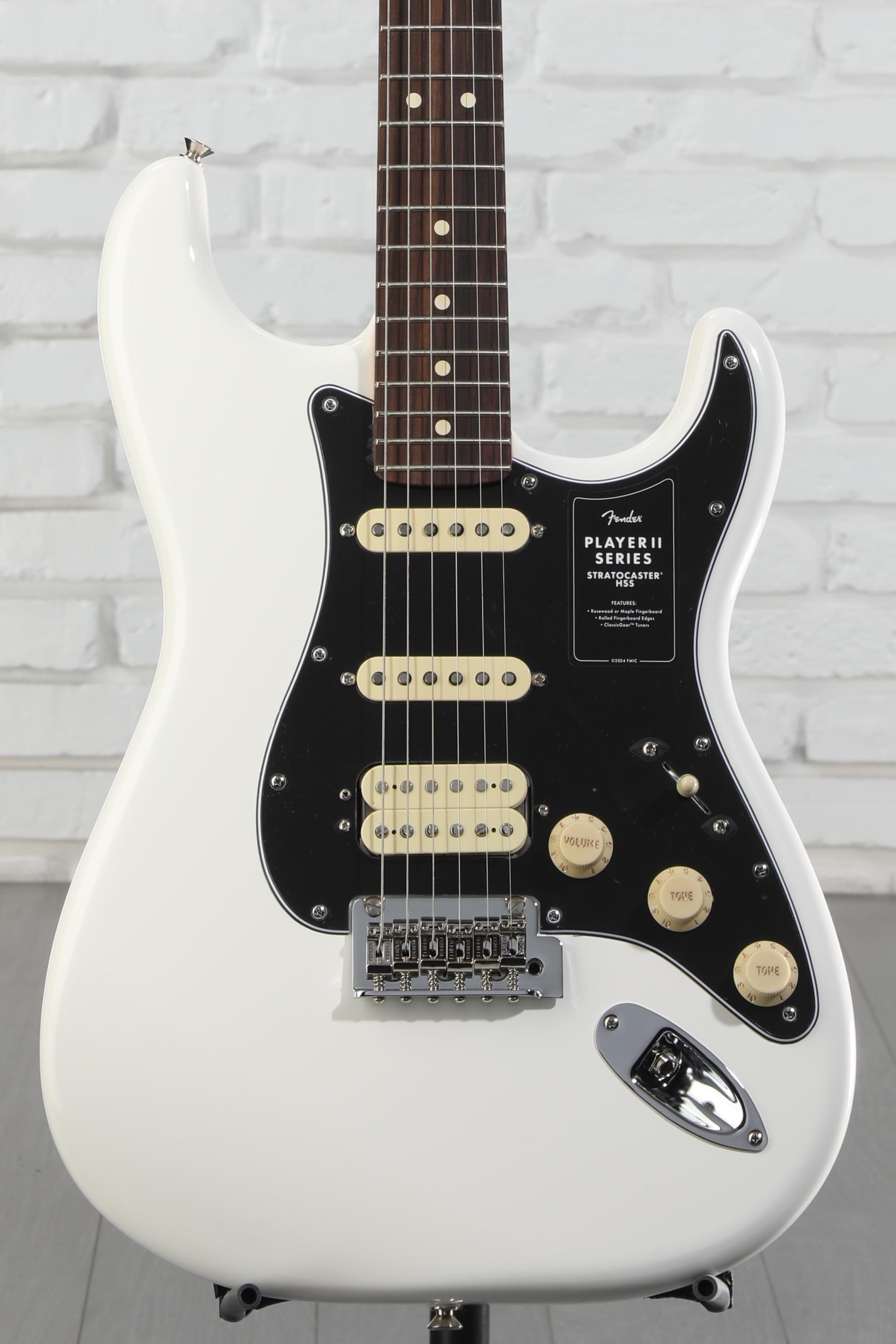 美品 Fender Player Series Stratocaster HSS Amazon.com: Fender Player Stratocaster HSS Electric Guitar