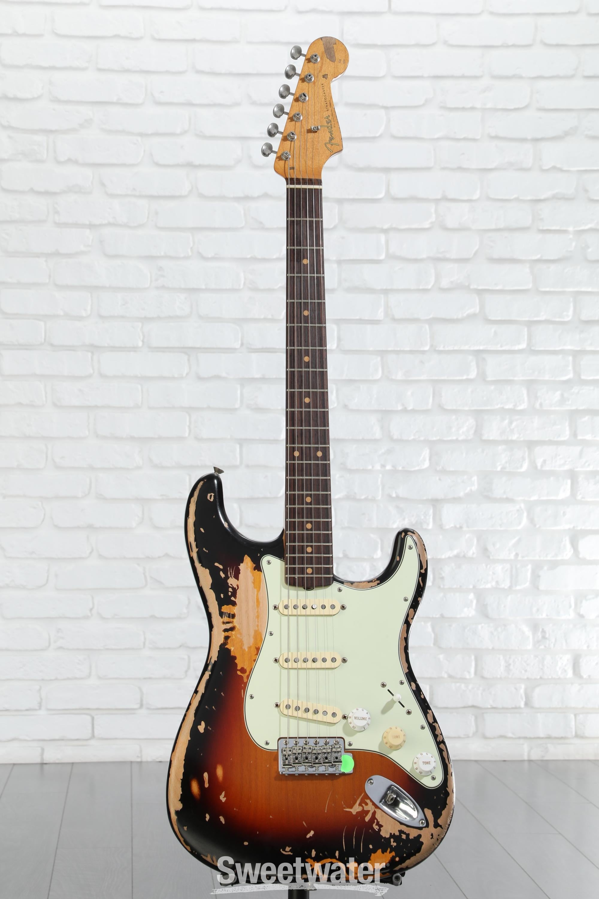 Fender Mike McCready Stratocaster Electric Guitar - 3-color Sunburst