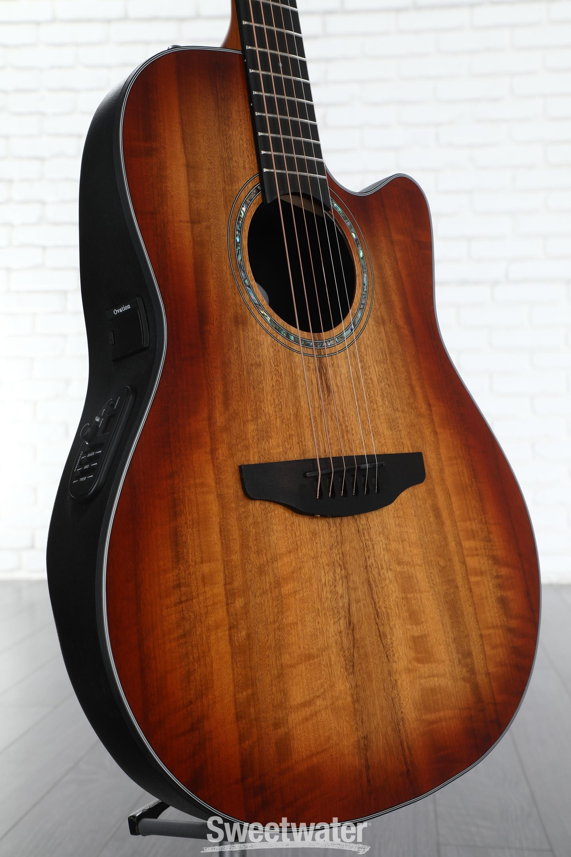 Ovation Celebrity CP741 (Parlor guitar)-