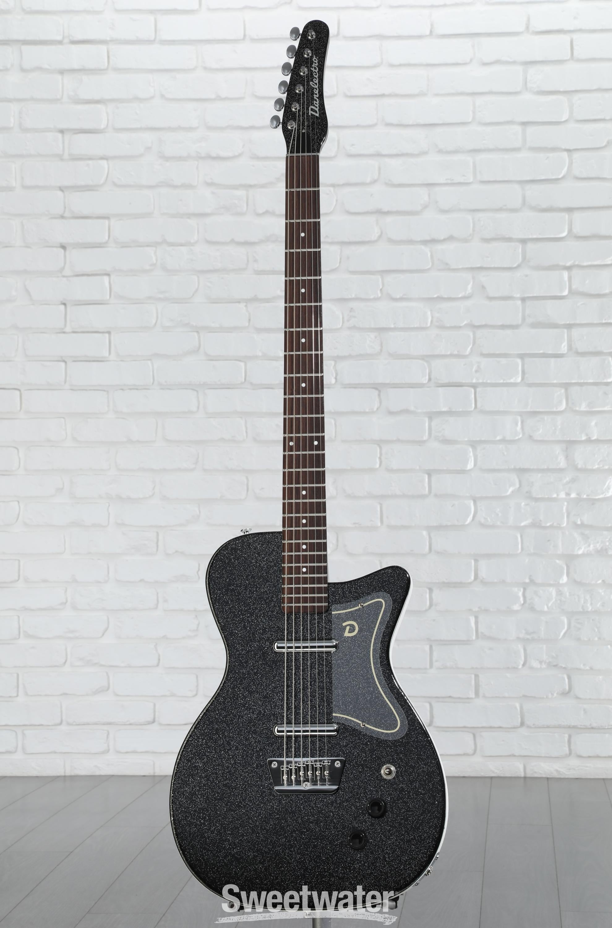 数量限定セール  Danelectro Baritone Electric Guitar - Black Metalflake ギター