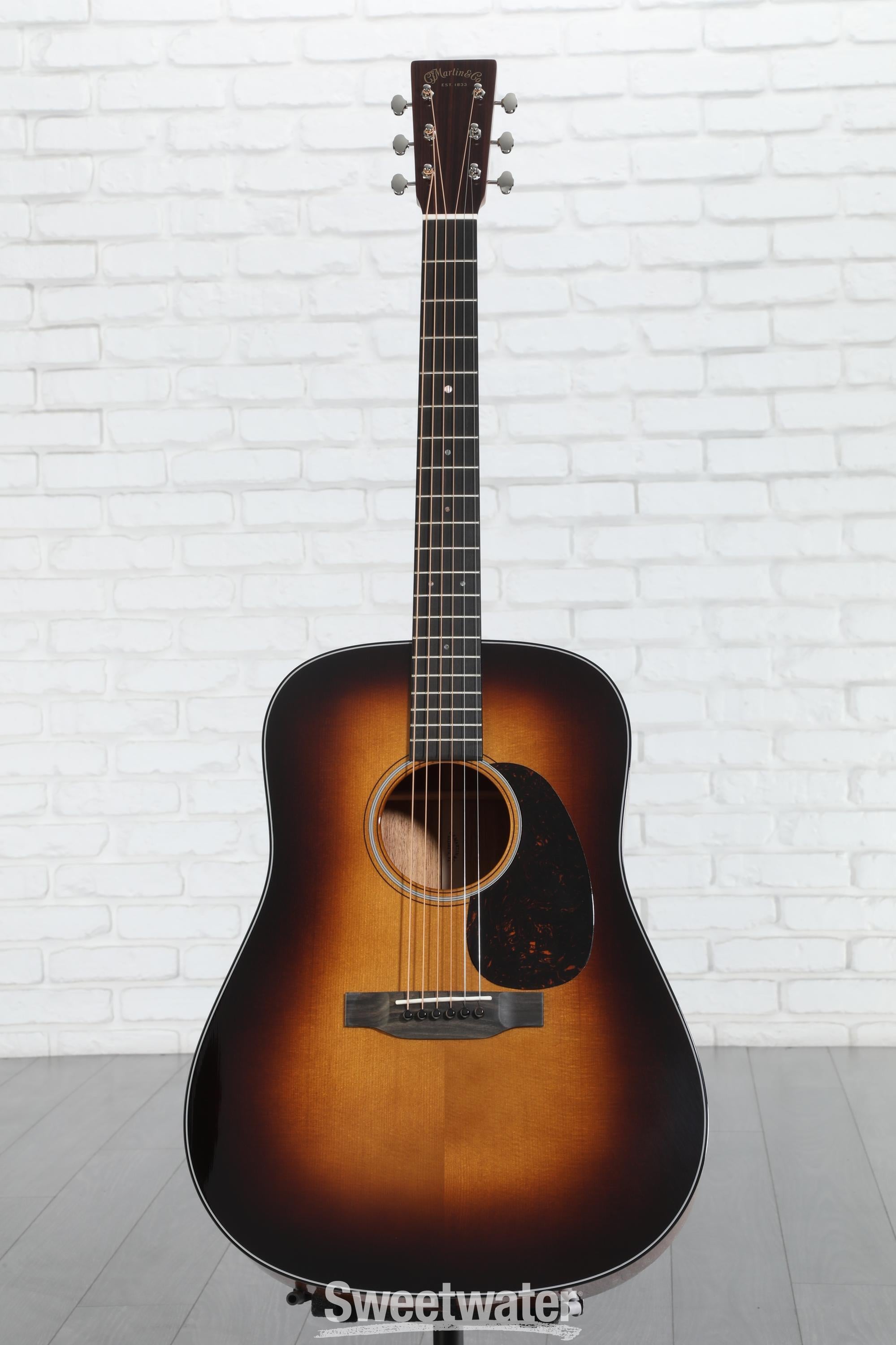 martin d-18 standard sunburst 2020年製 Martin D-18 Sunburst Acoustic Guitar | Martin Guitar