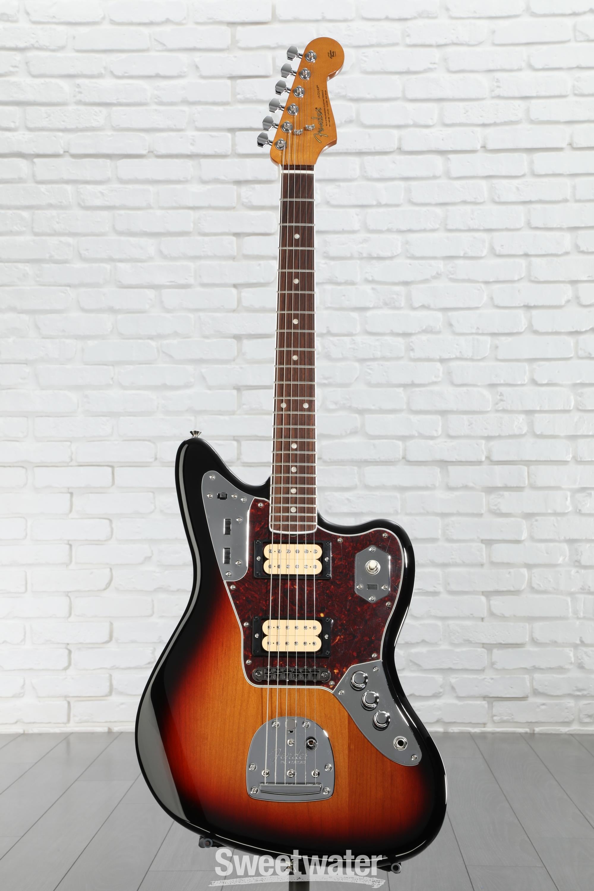 Fender Kurt Cobain Jaguar Electric Guitar - 3-Tone Sunburst