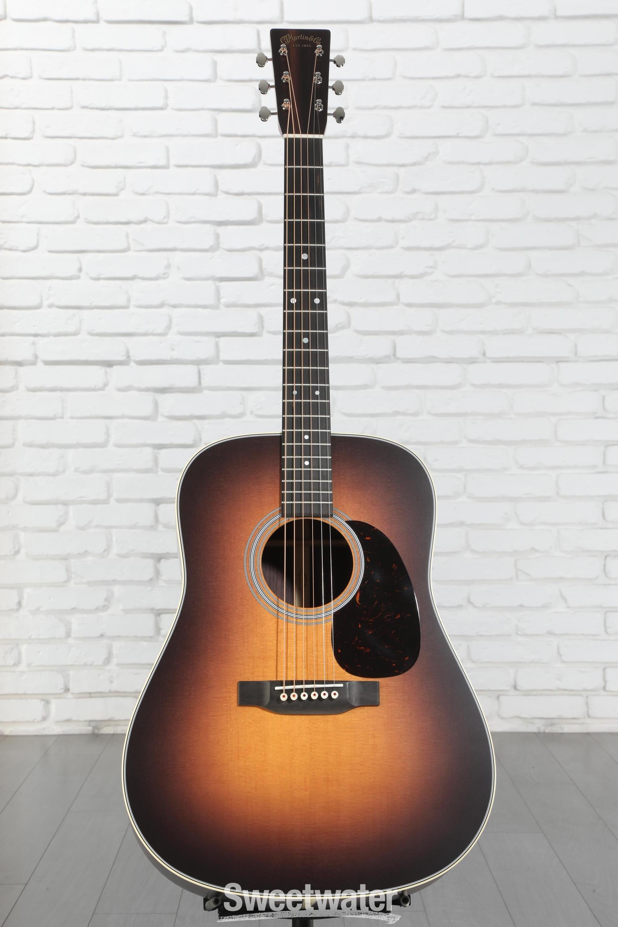 2023年製/USA】Martin D-28 Satin Amburburst 2023年製/USA】Martin D