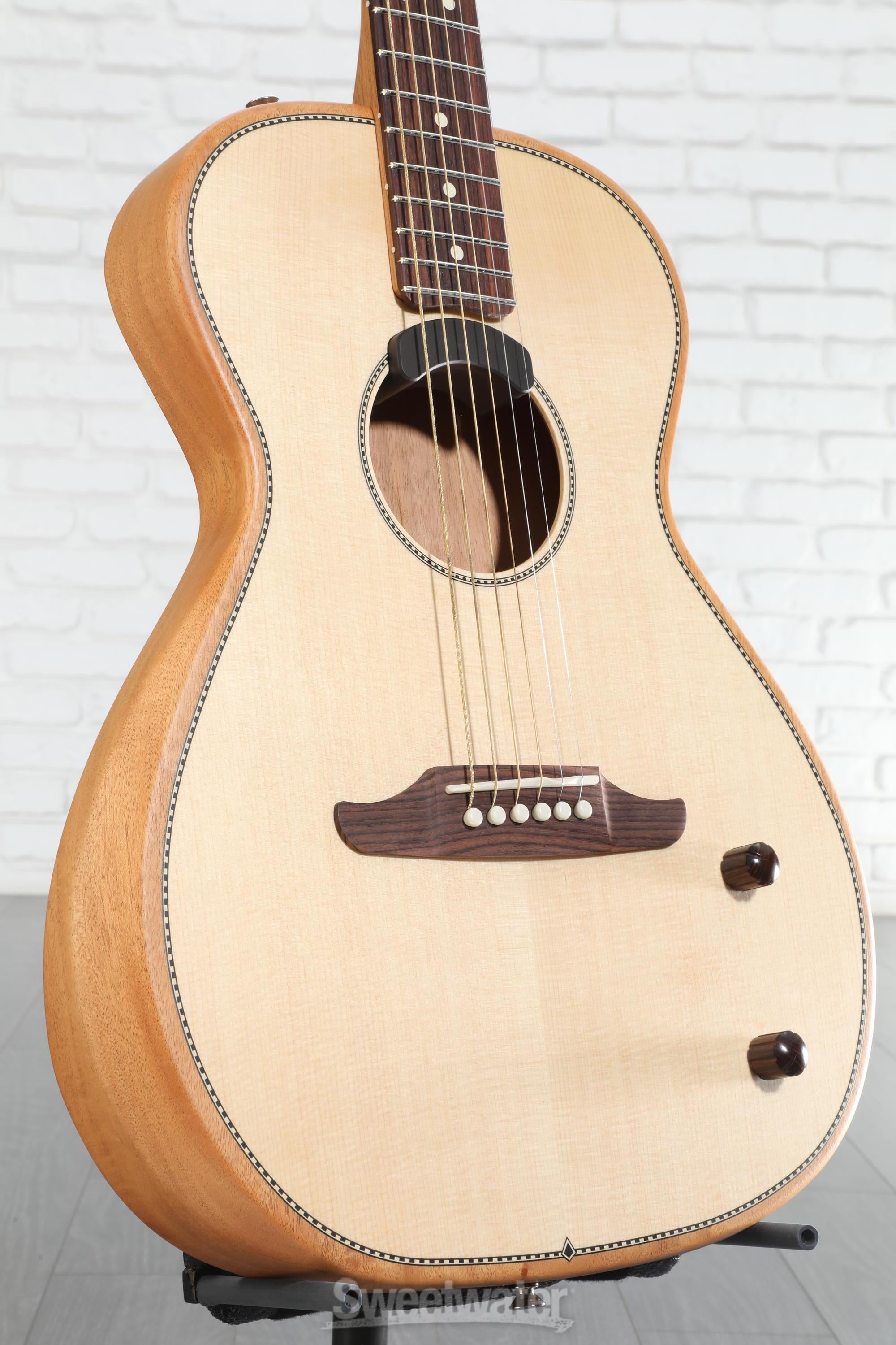 Fender Highway Series Parlor Acoustic-electric Guitar - Natural