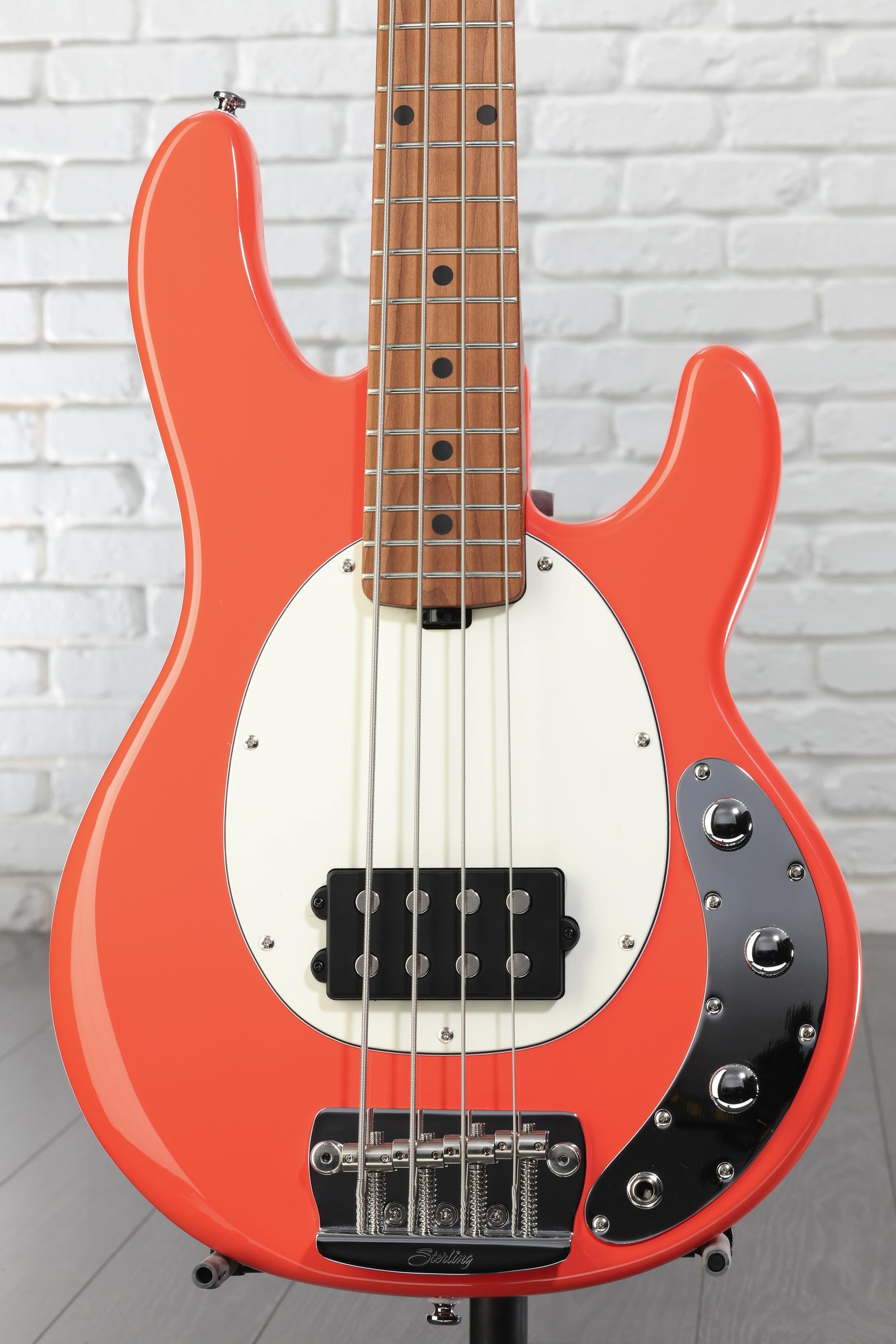 Sterling By Music Man StingRay RAYSS4 Short-scale Bass Guitar