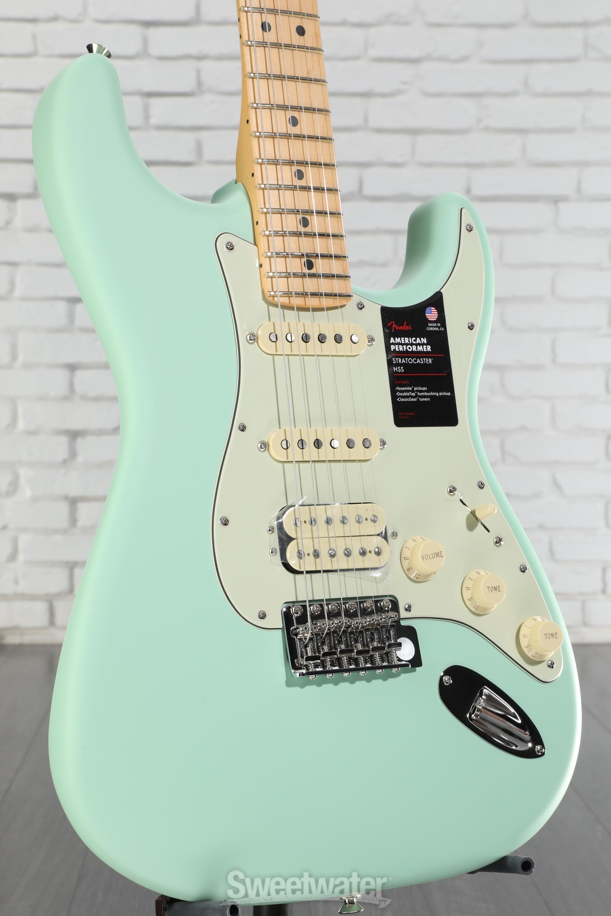 Fender American Performer Stratocaster HSS - Satin Surf
