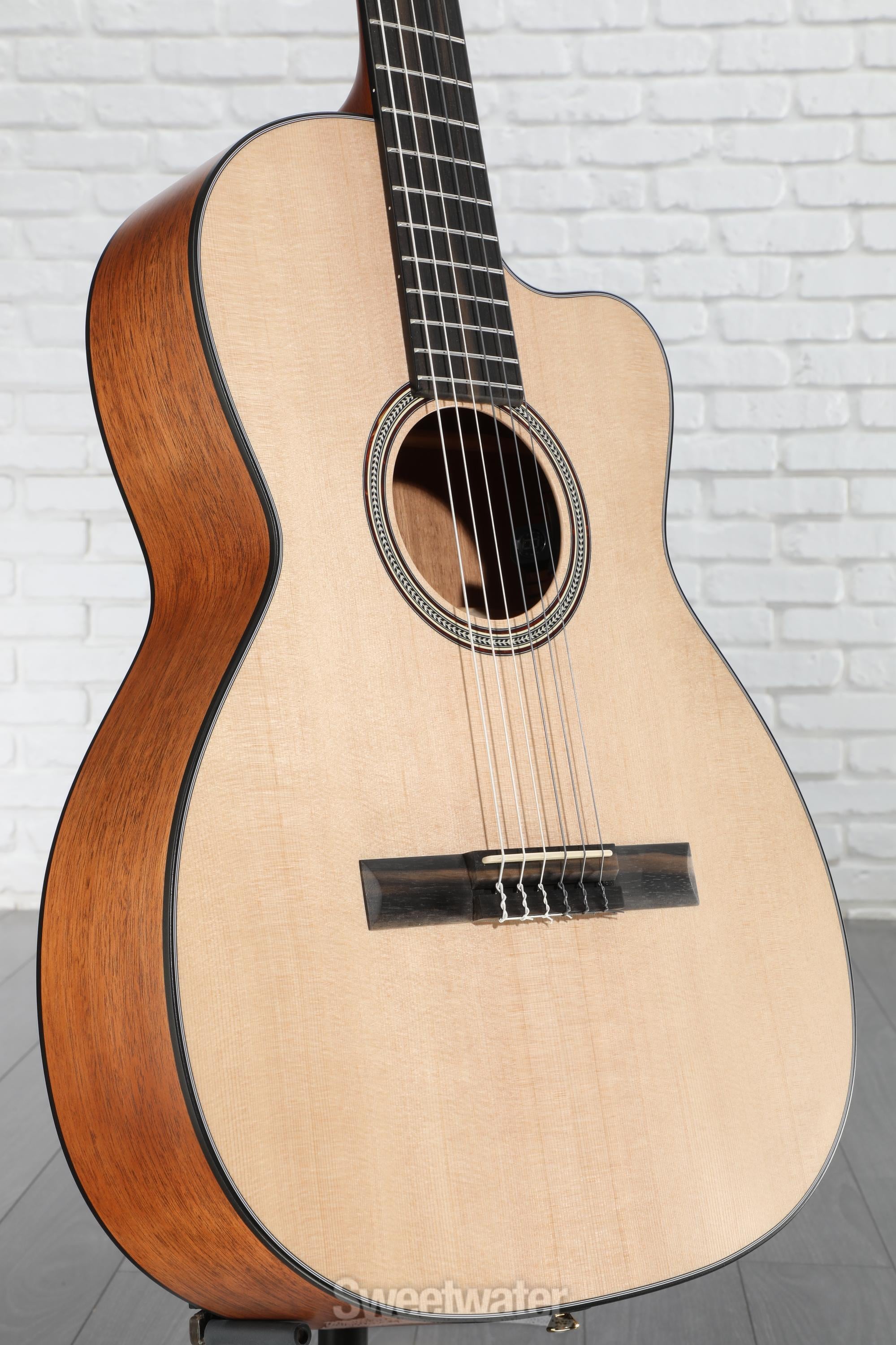 Martin 000C12‐16E(美品) Martin 000C12-16E Nylon Acoustic-Electric Guitar | Martin Guitar