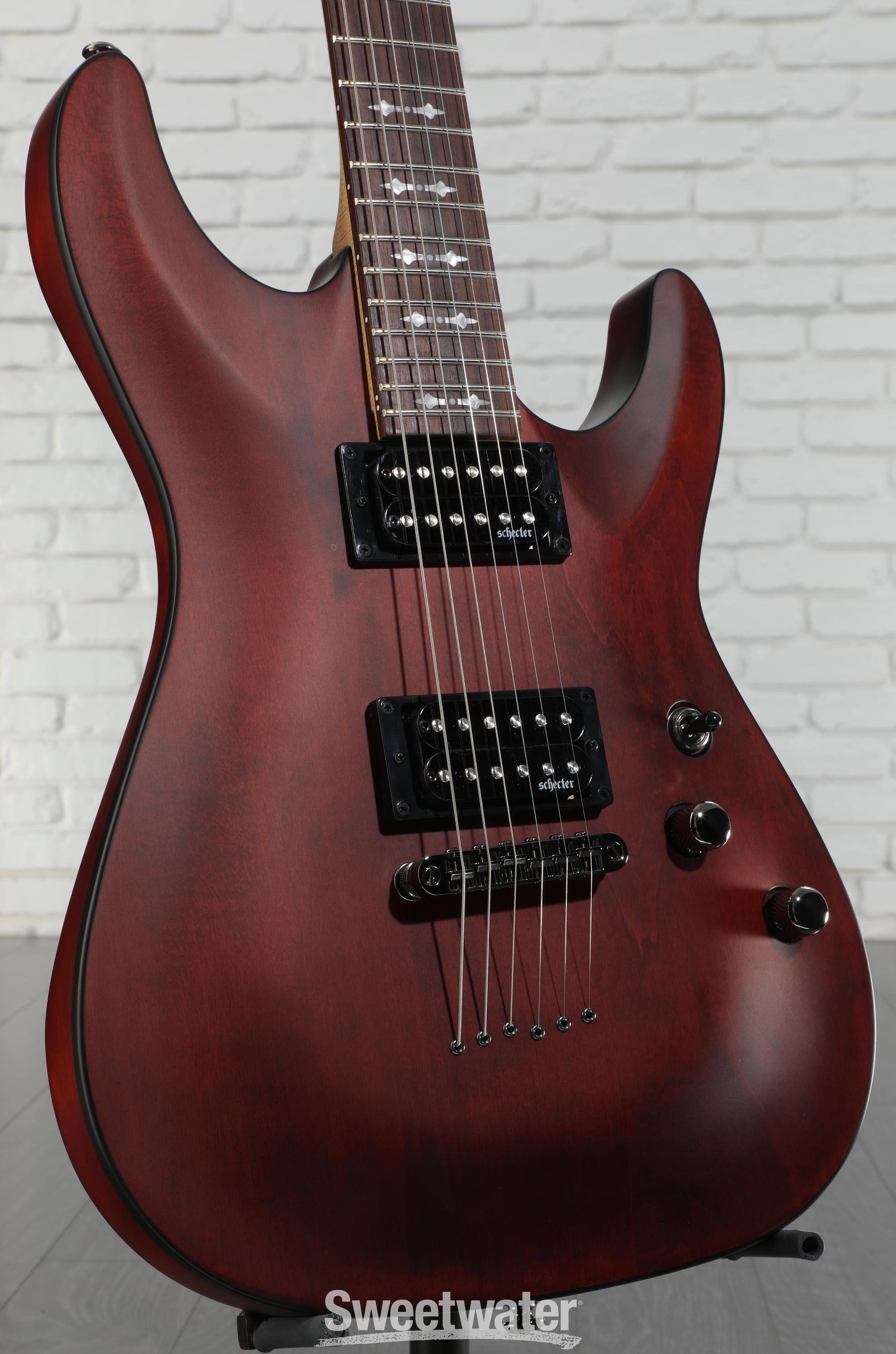 Schecter OMEN6 ソフトケース付き Schecter Omen-6 Electric Guitar - Walnut Satin | Sweetwater