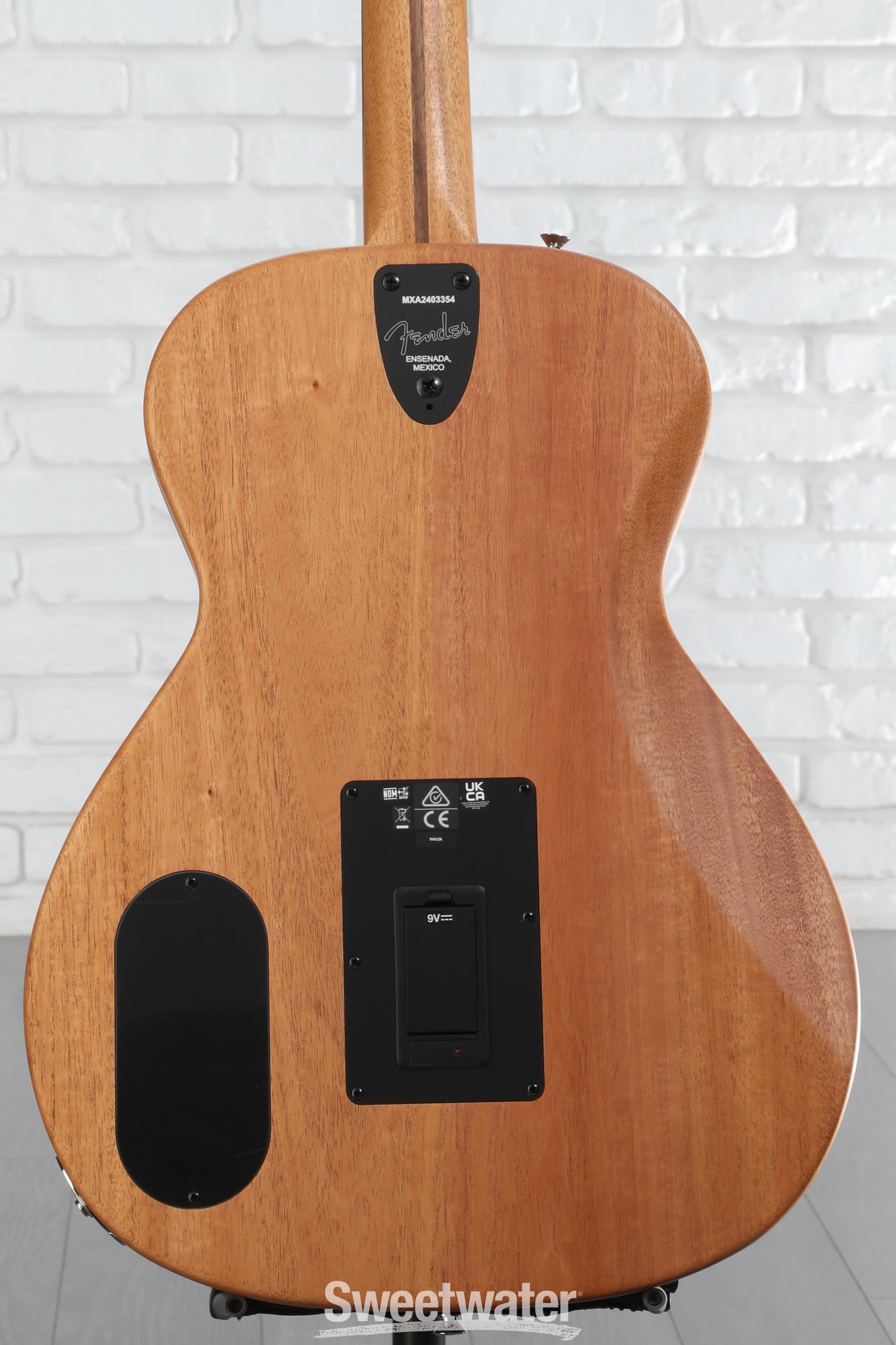 ギター Fender MEXICO Highway Series Parlor Review: Fender's Highway Series Parlor—A Thinline Acoustic