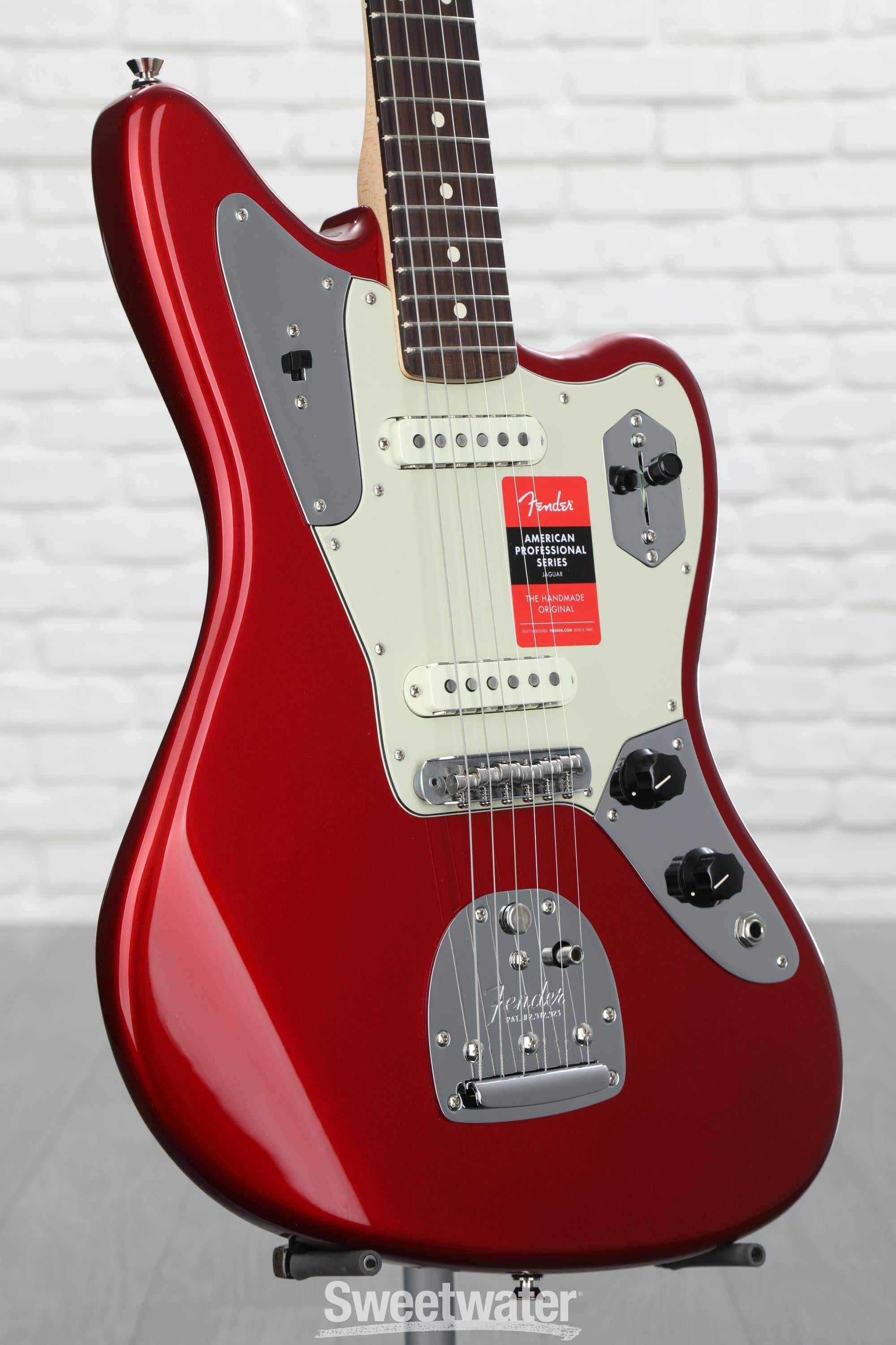 Fender American Professional Jaguar - Candy Apple Red with