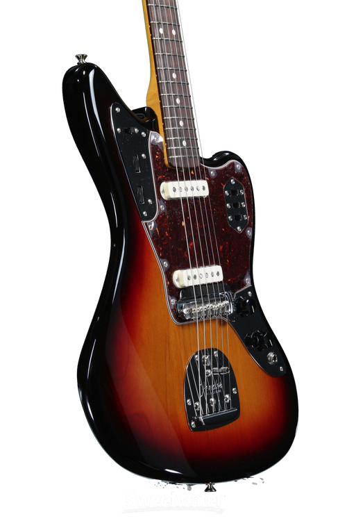 Fender American Vintage '62 Jaguar - 3-Color Sunburst Fender American Vintage '62 Jaguar - 3-Color Sunburst
