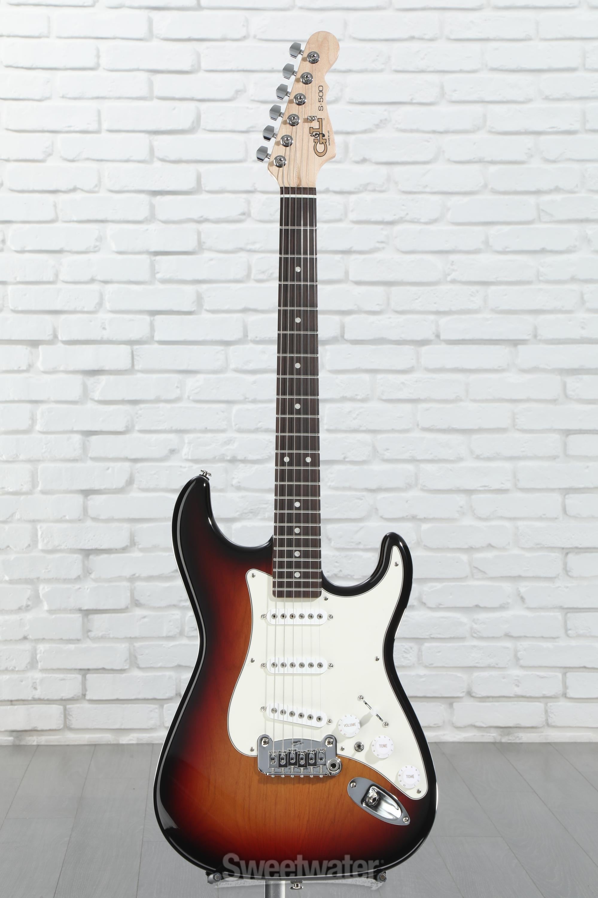 G&L Fullerton Deluxe S-500 Electric Guitar - 3-tone Sunburst
