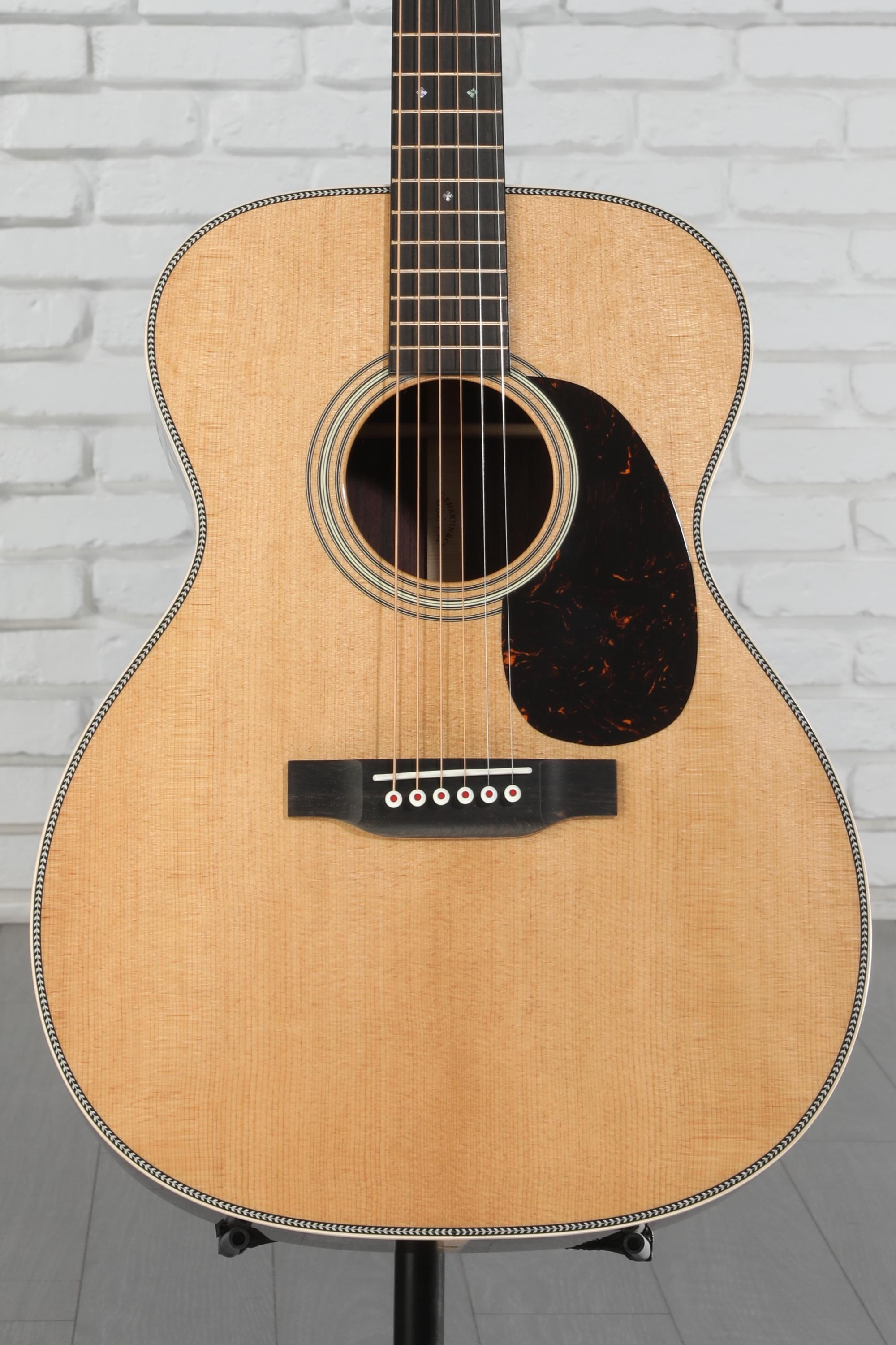 Martin 000-28 Modern Deluxe Acoustic Guitar - Natural