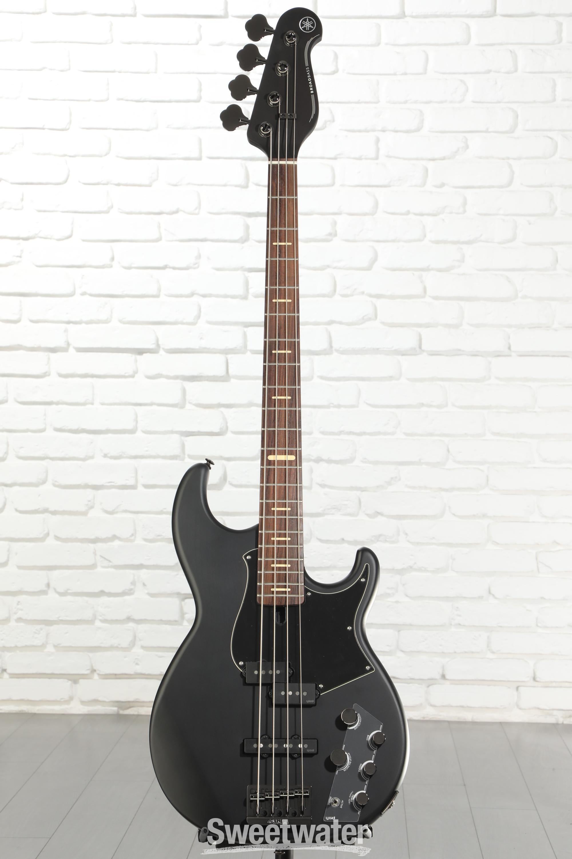 Yamaha BB734A 4-string Bass Guitar - Translucent Matte Black