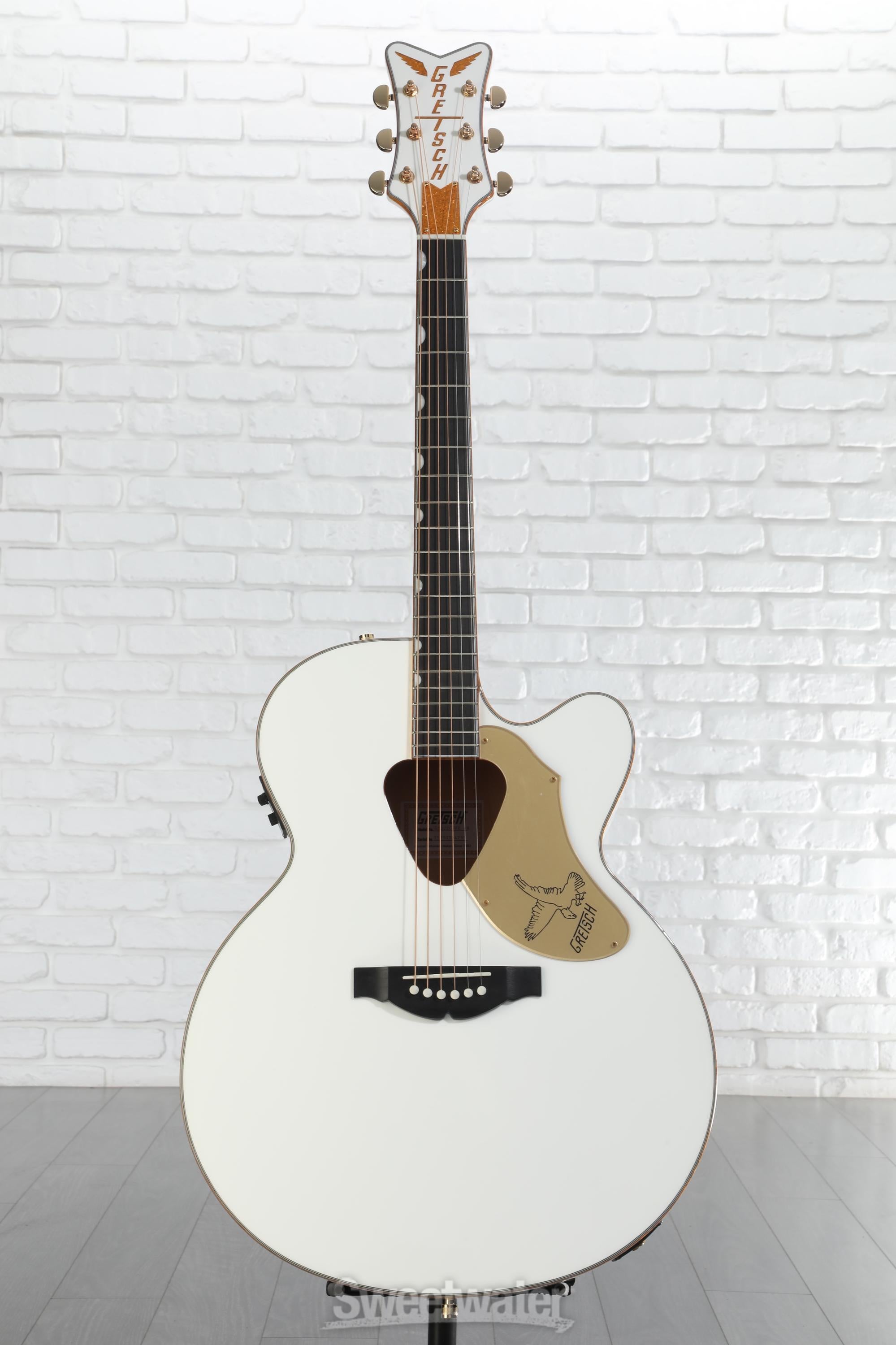 Gretsch G5022CWFE Rancher Falcon Jumbo Cutaway Acoustic