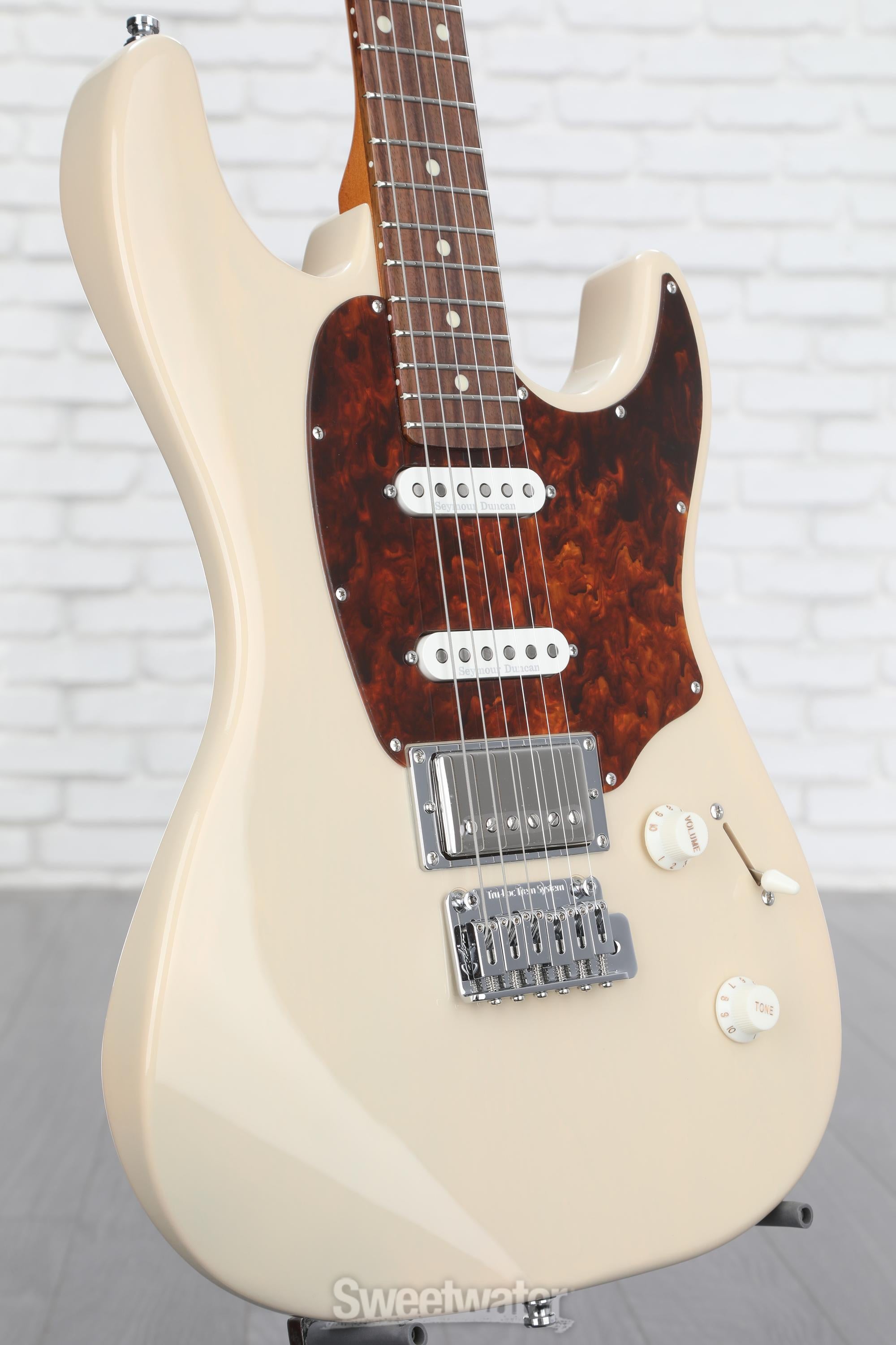 Photo of Godin Session T-Pro Electric Guitar - Ozark Cream with Rosewood Fingerboard