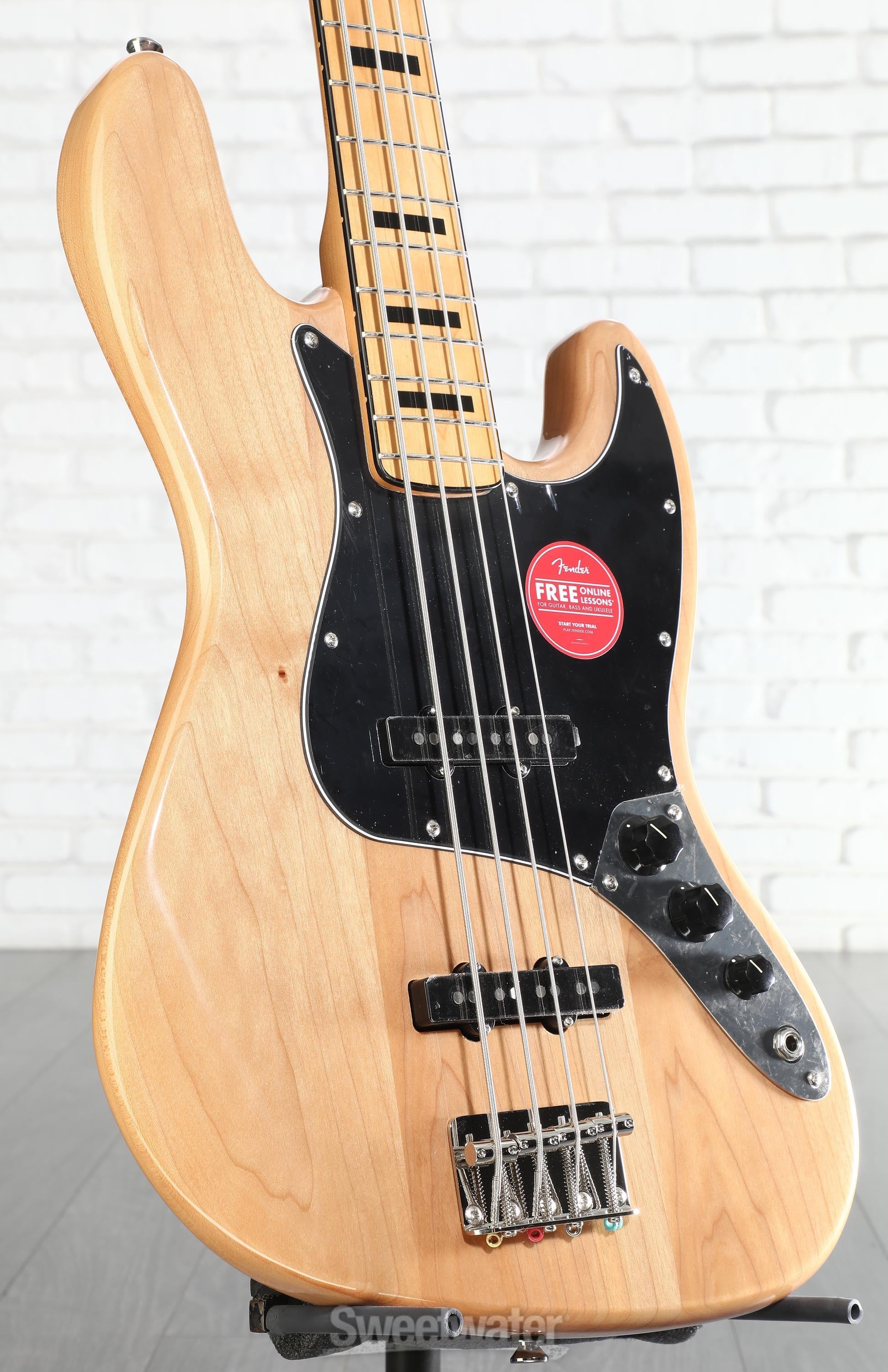 Squier Classic Vibe '70s Jazz Bass - Natural | Sweetwater