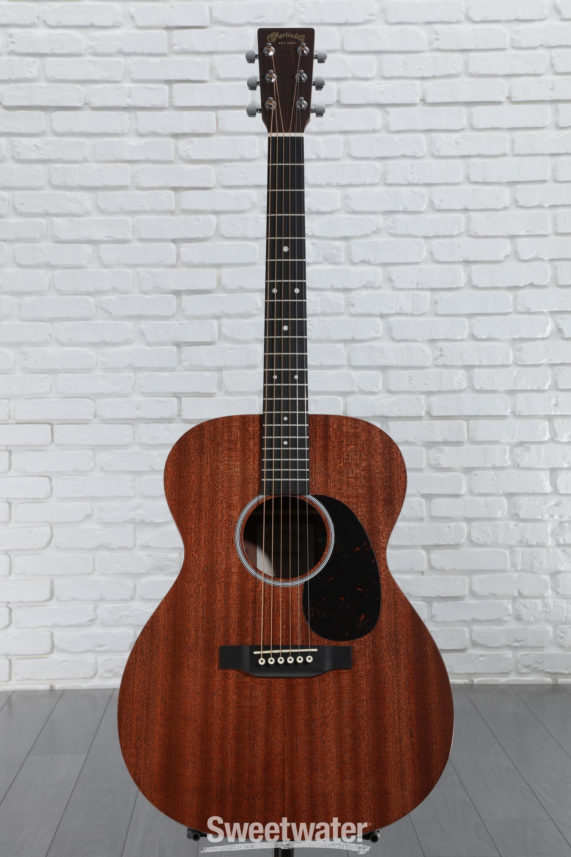 Martin 000-10E Road Series Acoustic-Electric Guitar