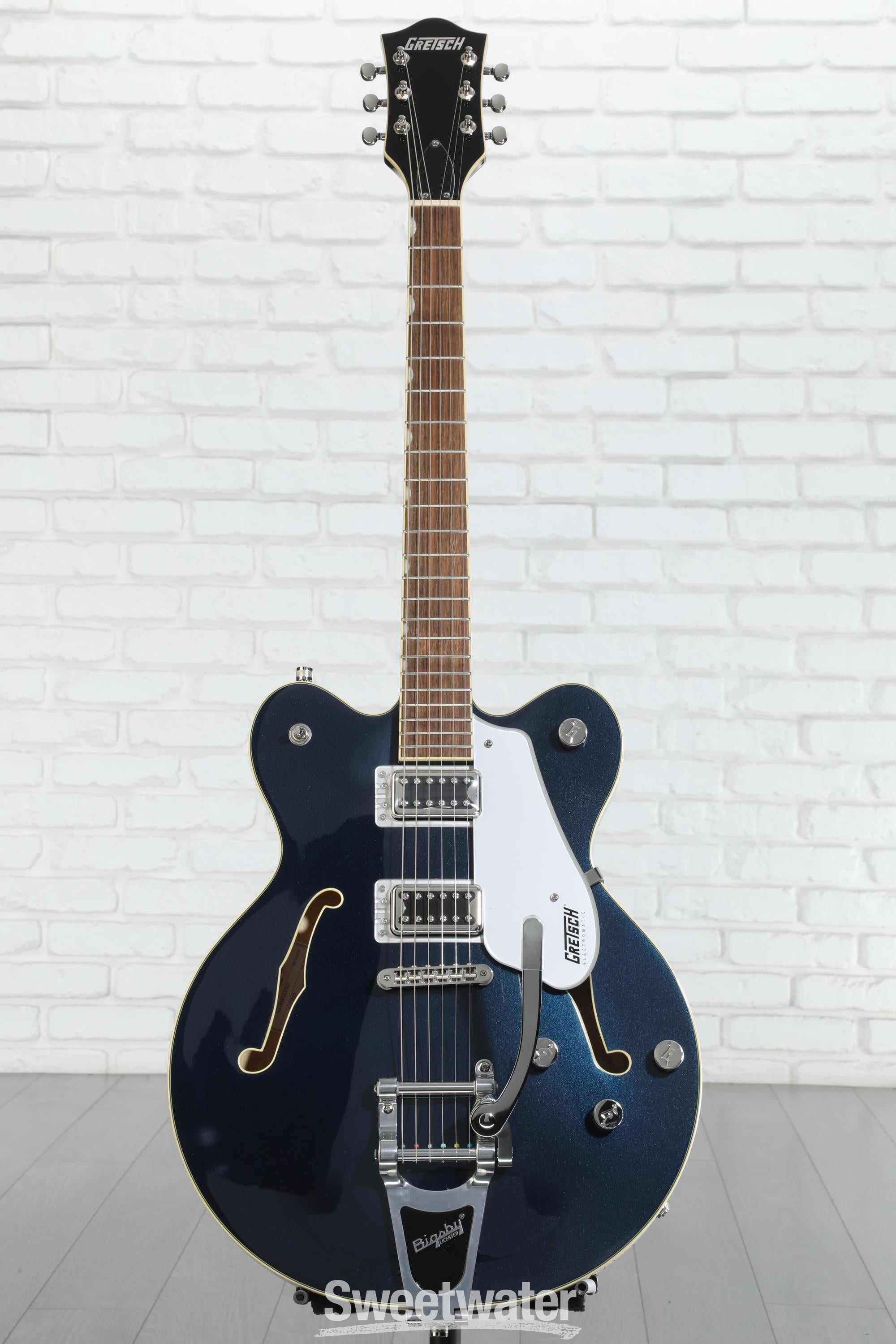 Gretsch G5622T Electromatic Center Block Double-Cut with Bigsby