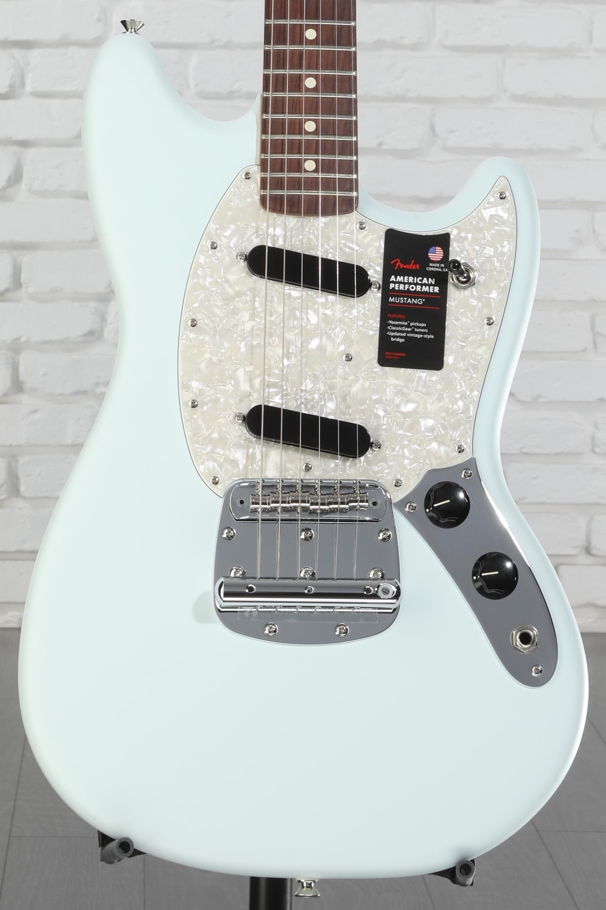 Fender American Performer Mustang - Satin Sonic Blue with