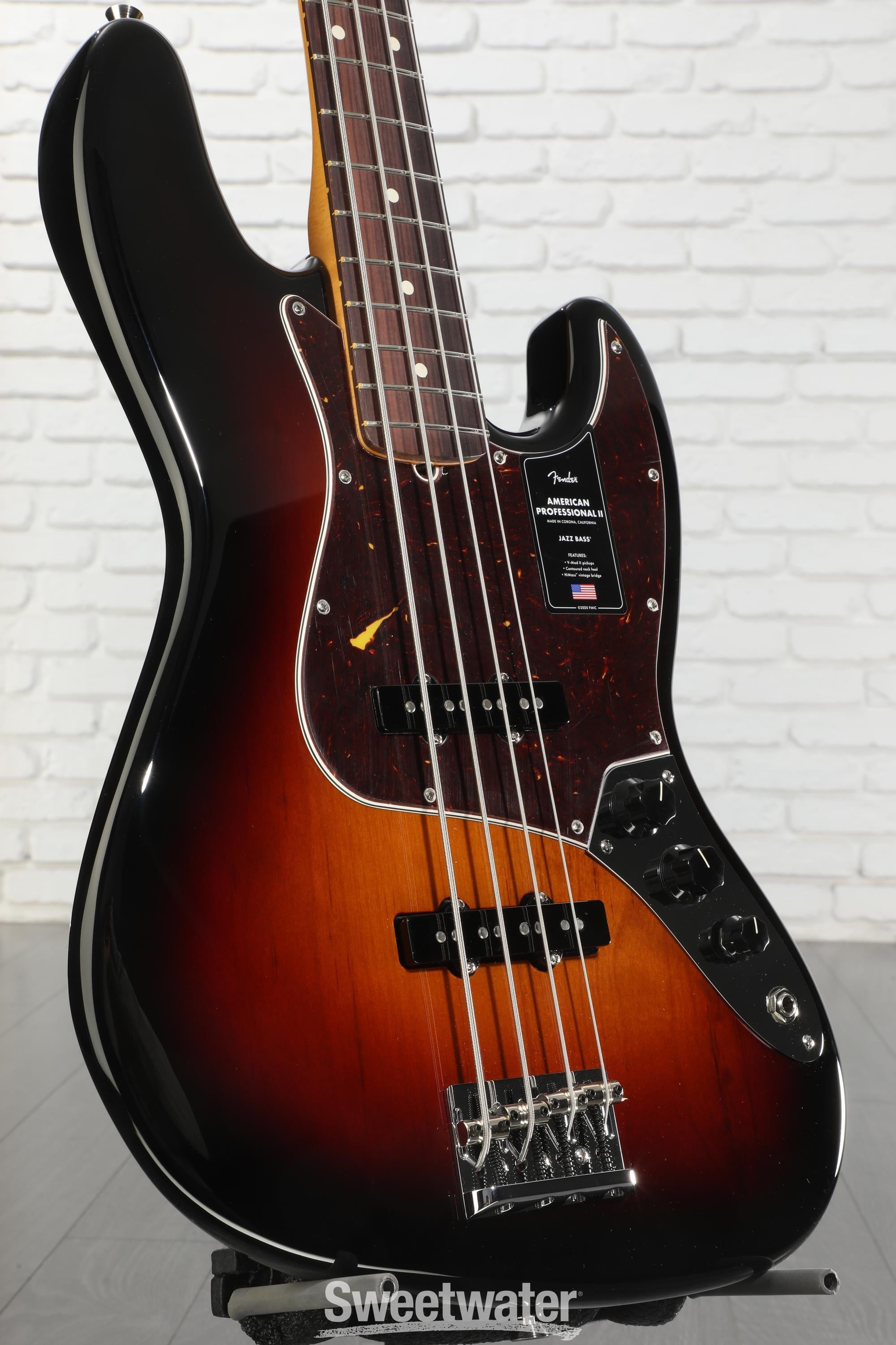 Fender American Professional II Jazz Bass - 3 Color Sunburst with