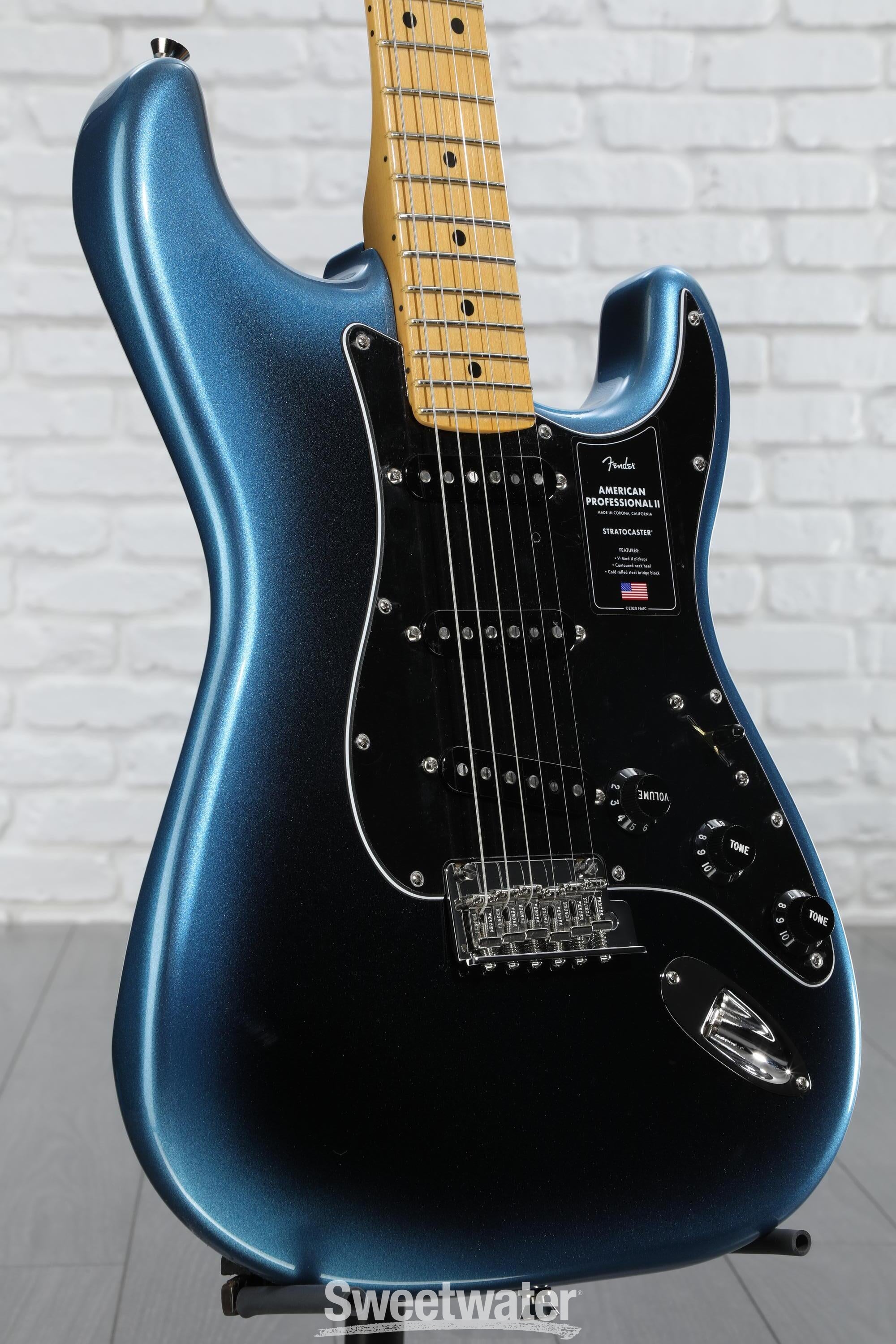 Fender American Professional II Stratocaster - Dark Night with