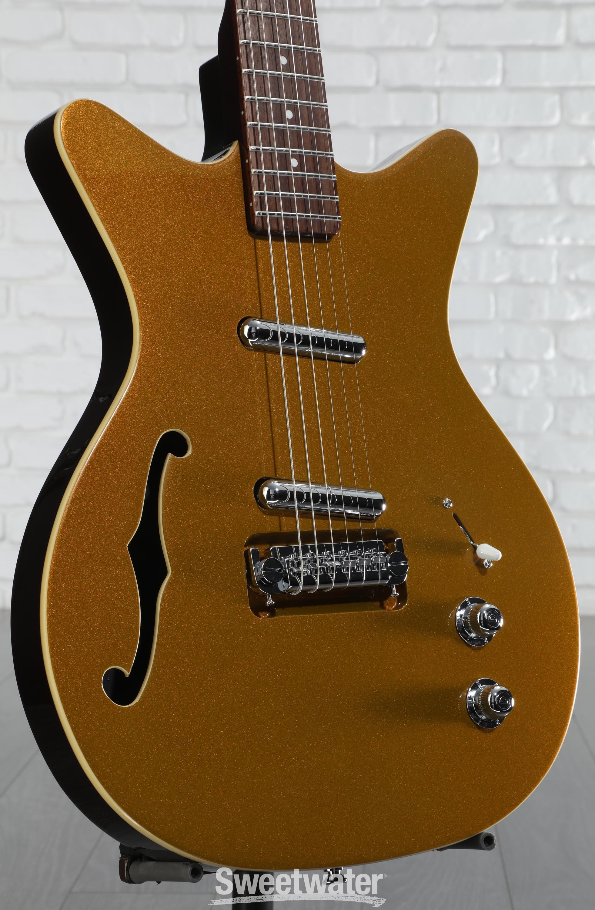 Danelectro Fifty Niner DC Semi-hollowbody Electric Guitar - Gold
