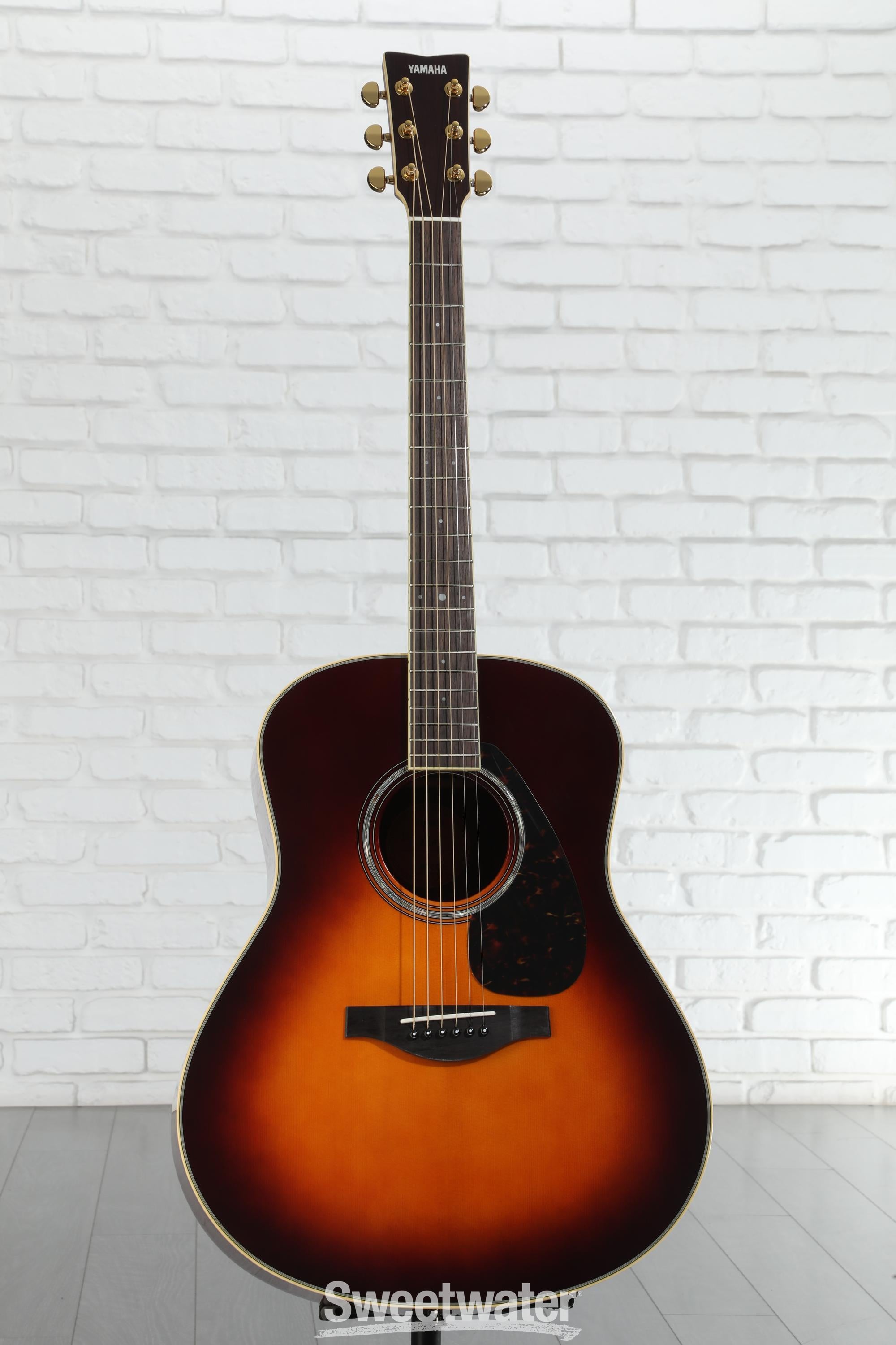 YAMAHA　LL6 ARE BS Yamaha LL6 ARE Original Jumbo Acoustic Guitar - Brown