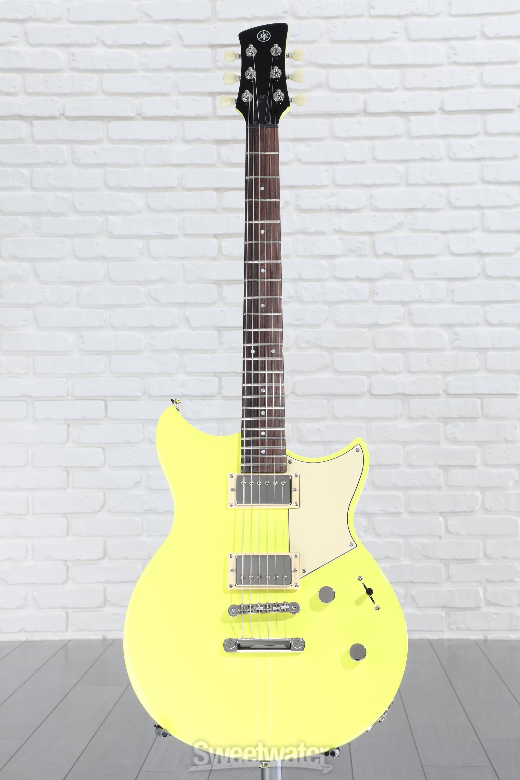 Yamaha Revstar Element RSE20 Electric Guitar - Neon Yellow