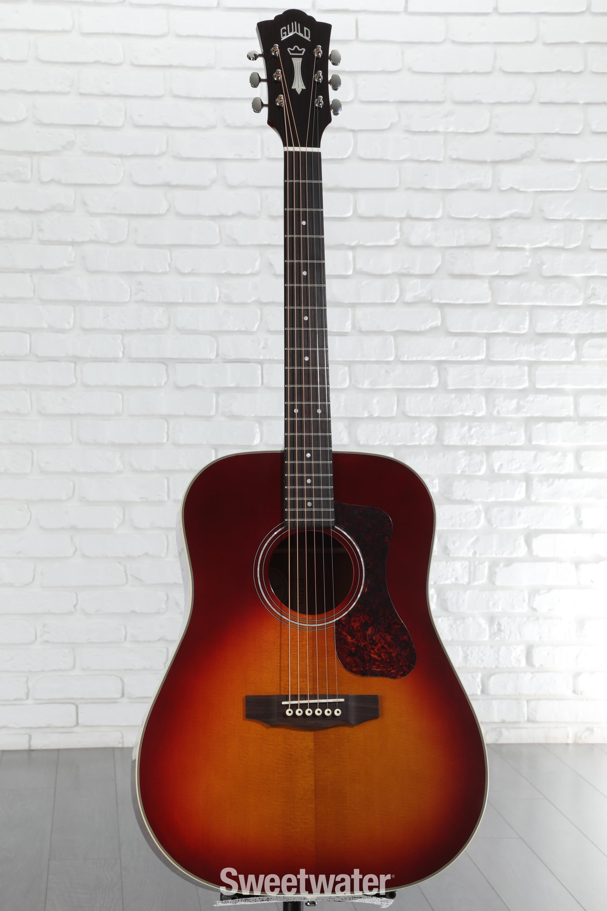 Guild D-140 Dreadnought Acoustic Guitar - Cherry Burst
