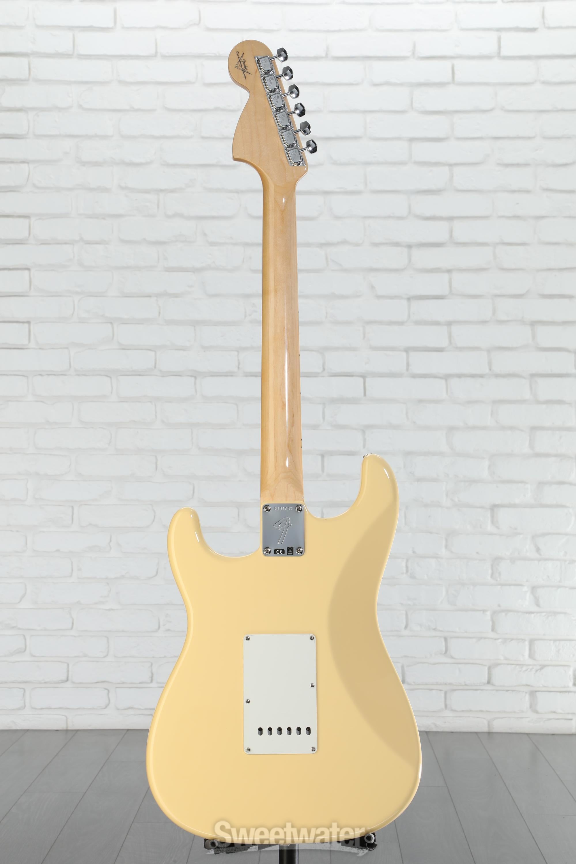 Fender Custom Shop Yngwie Malmsteen Signature Stratocaster - Vintage White with Scalloped Maple Fingerboard