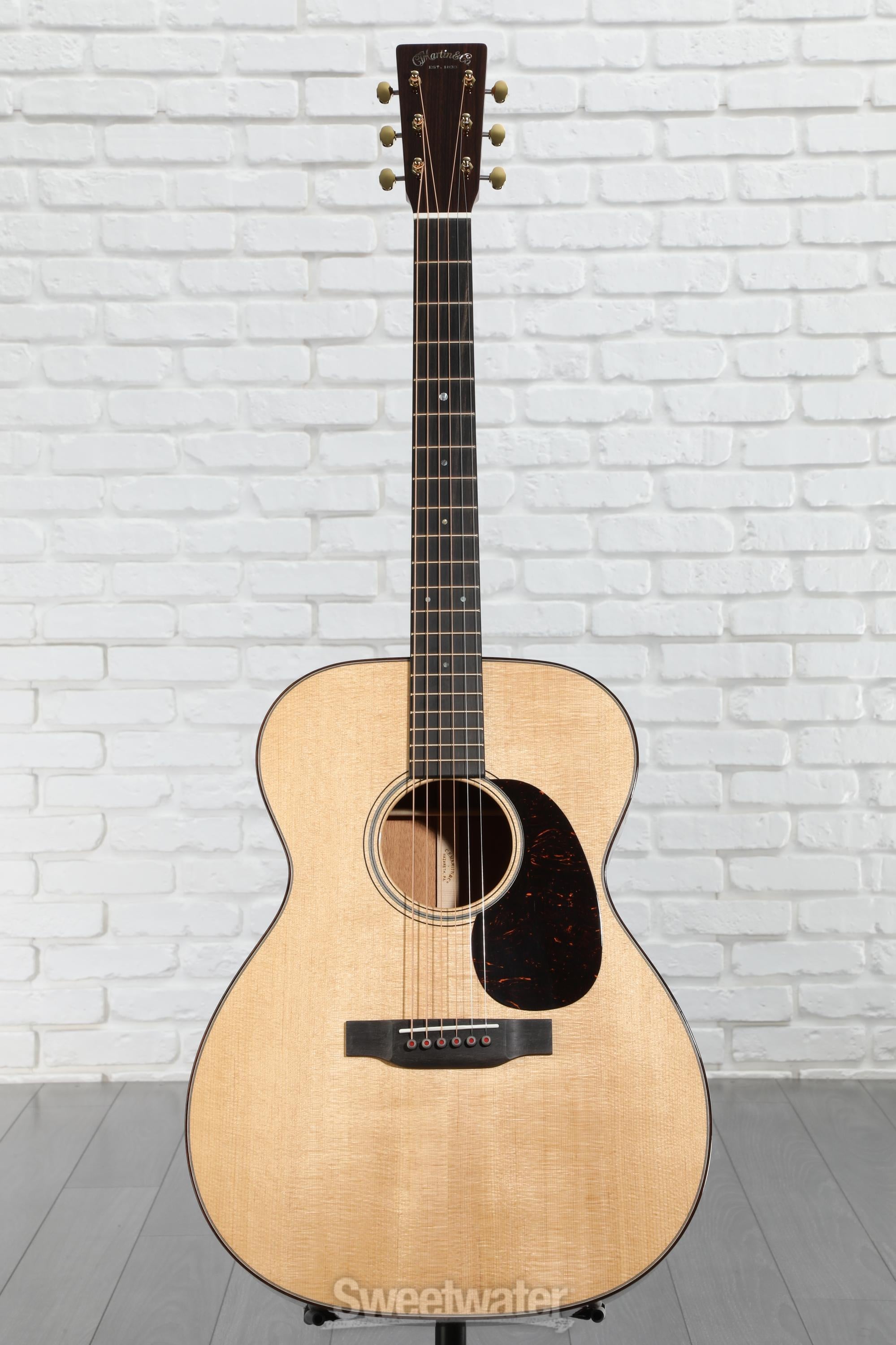 Martin 000-18 ModernDeluxe 良品 Martin 000-18 Modern Deluxe Acoustic Guitar in Natural
