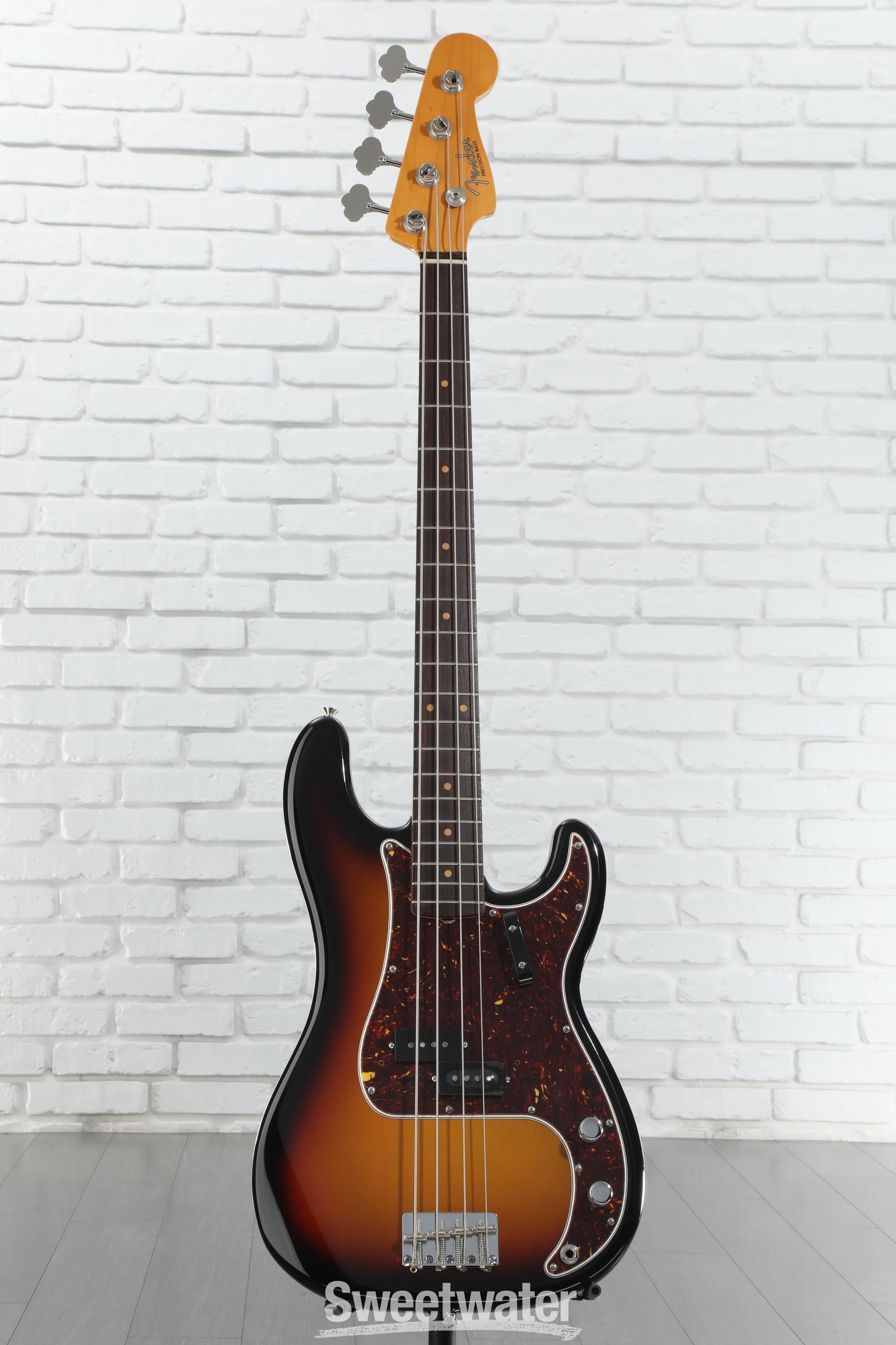 Fender American Vintage II 1960 Precision Bass - 3-tone