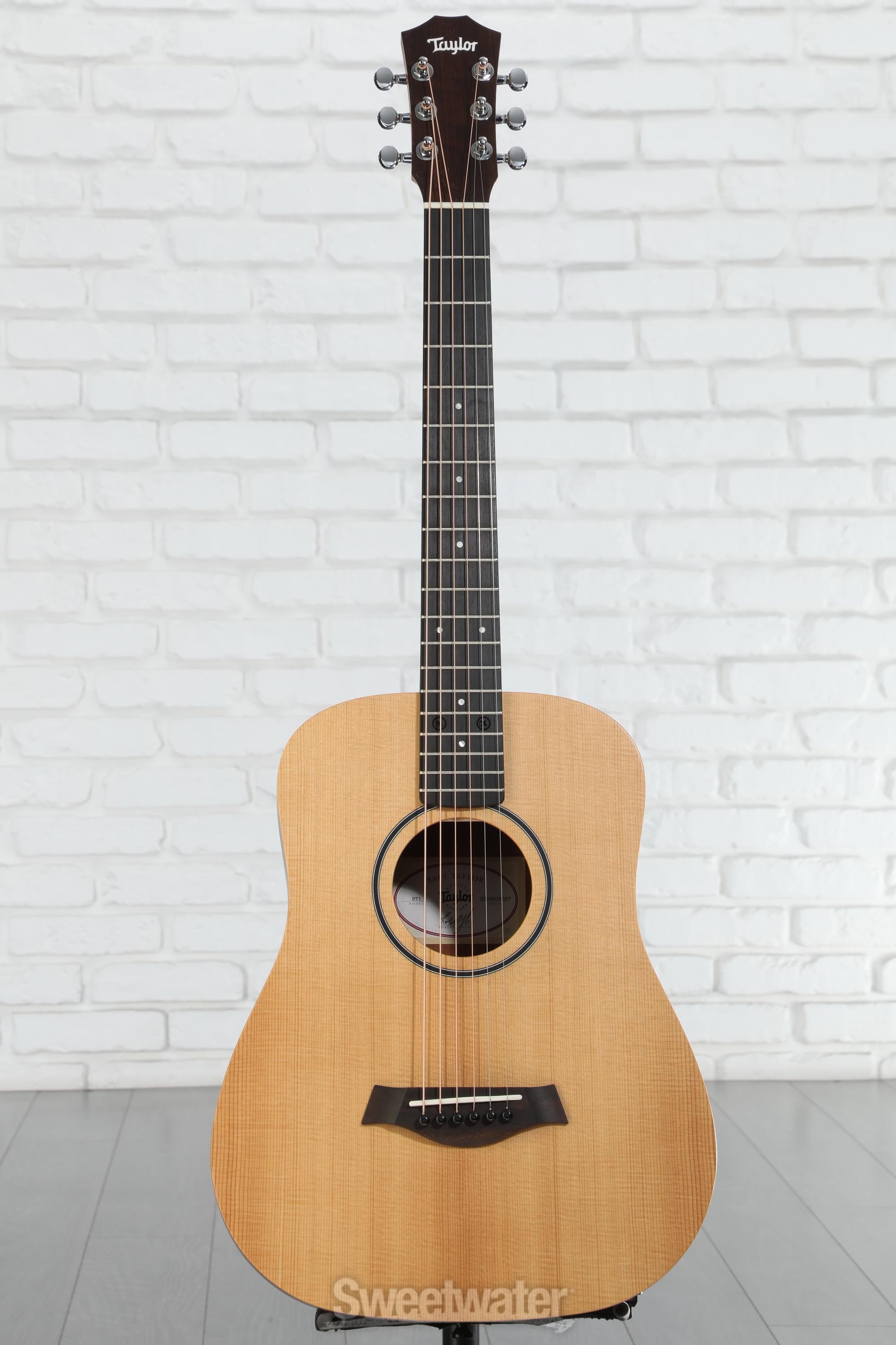 Taylor Baby Taylor BT1 Walnut Acoustic Guitar - Natural