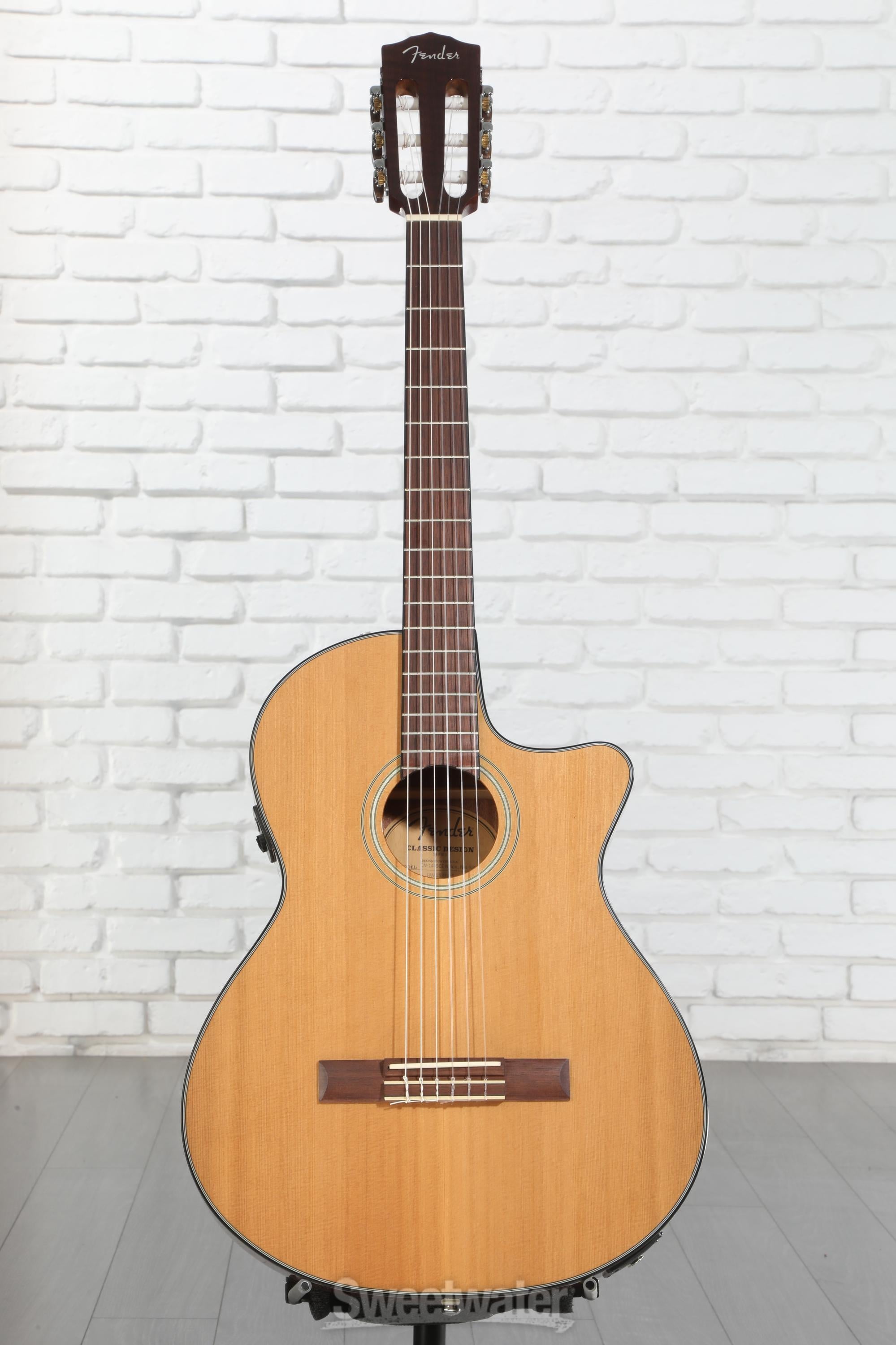 Fender CN-140SCE Natural ナイロン　エレガット Fender CN-140SCE - Natural | Sweetwater