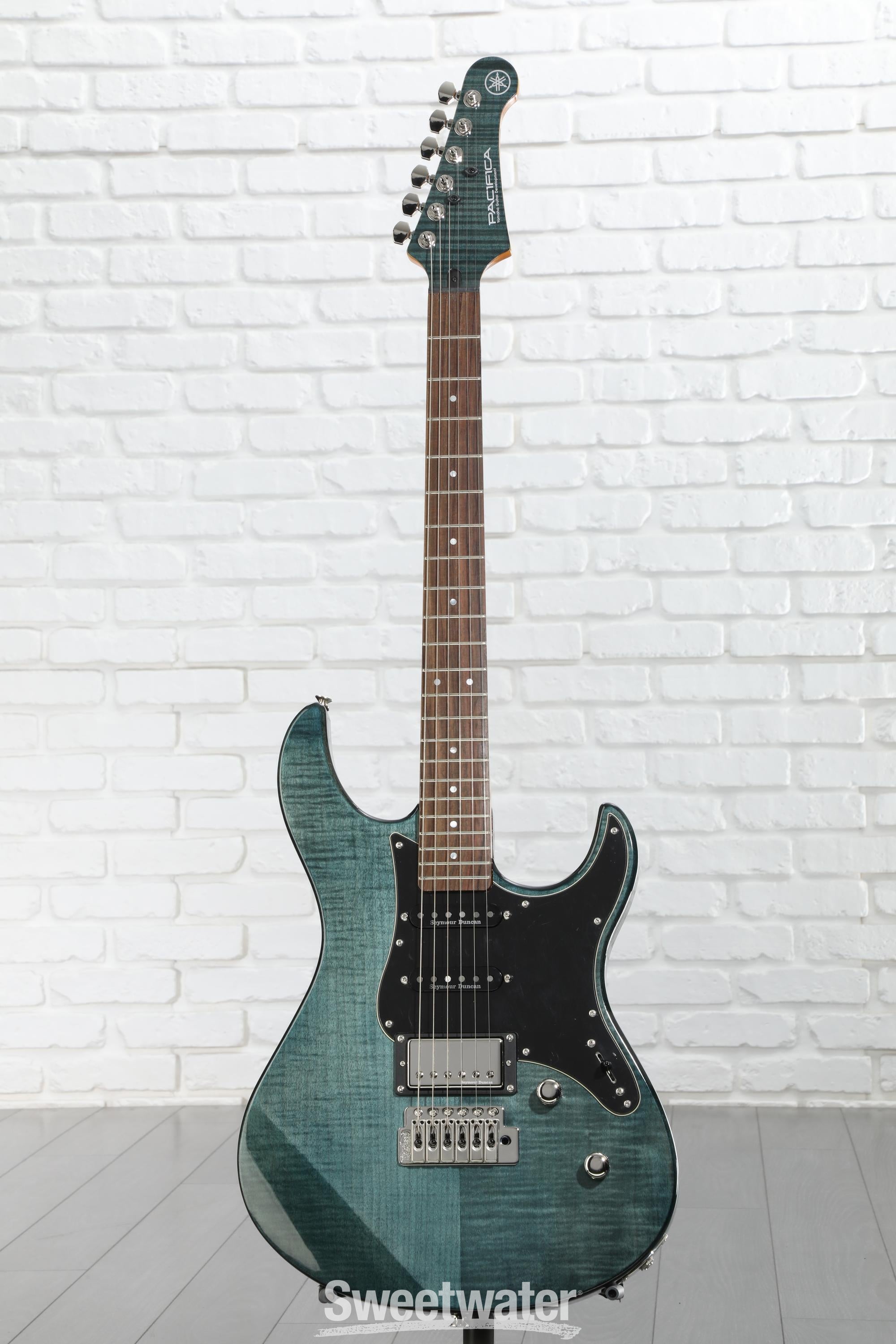 Yamaha Pacifica PAC612VIIFM Electric Guitar - Indigo Blue | Sweetwater