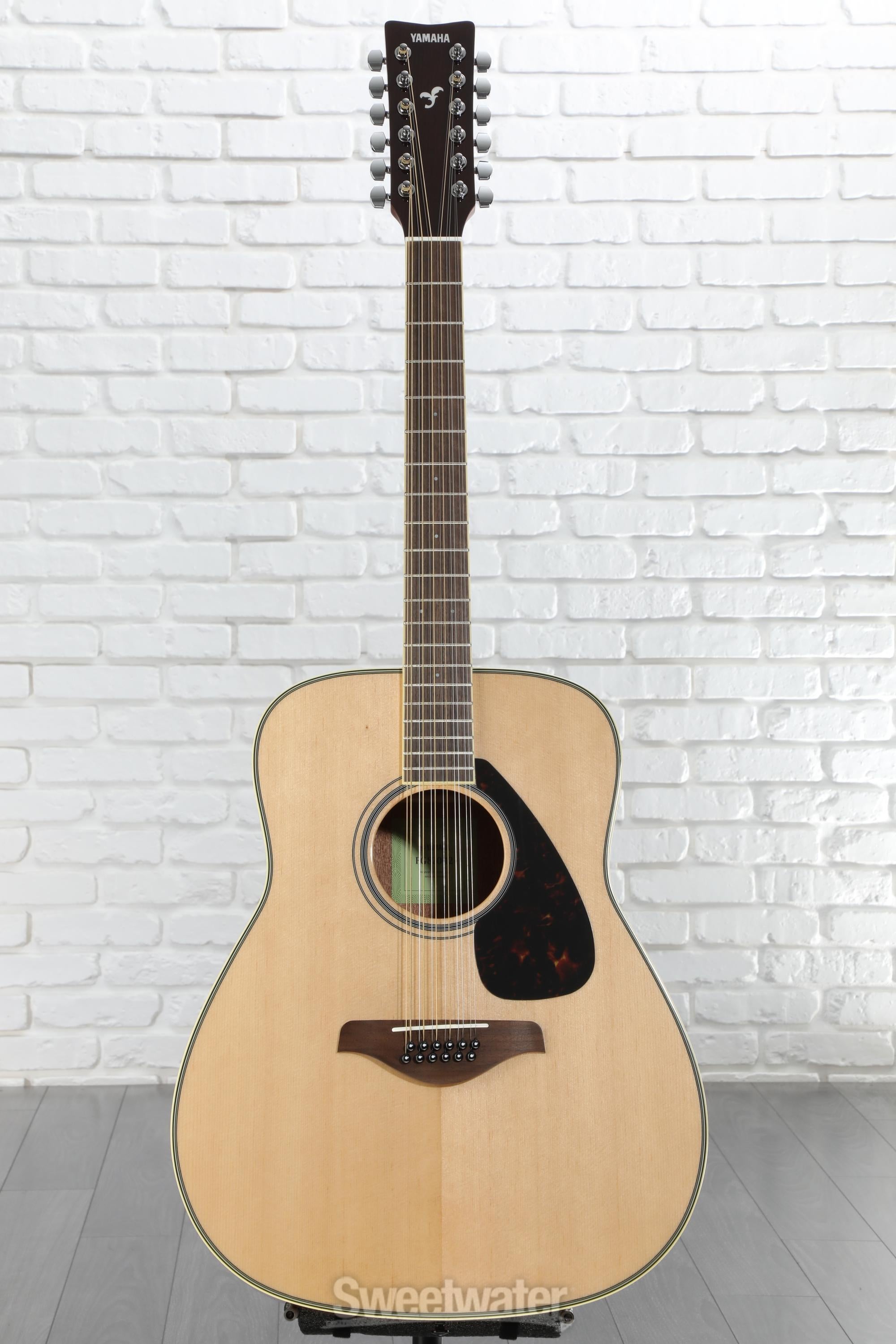 Yamaha FG820-12 12-string Acoustic Guitar - Natural | Sweetwater