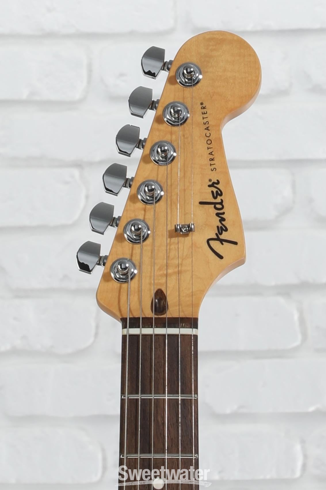 Fender Standard Stratocaster Electric Guitar - 3-color Sunburst