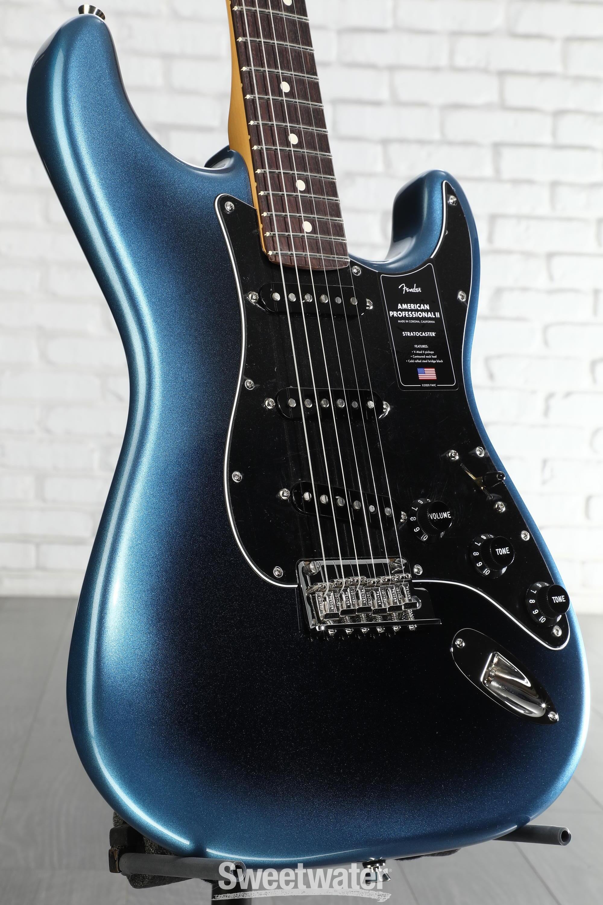 ギター Fender American Professional II Fender American Professional II Stratocaster - Dark Night with
