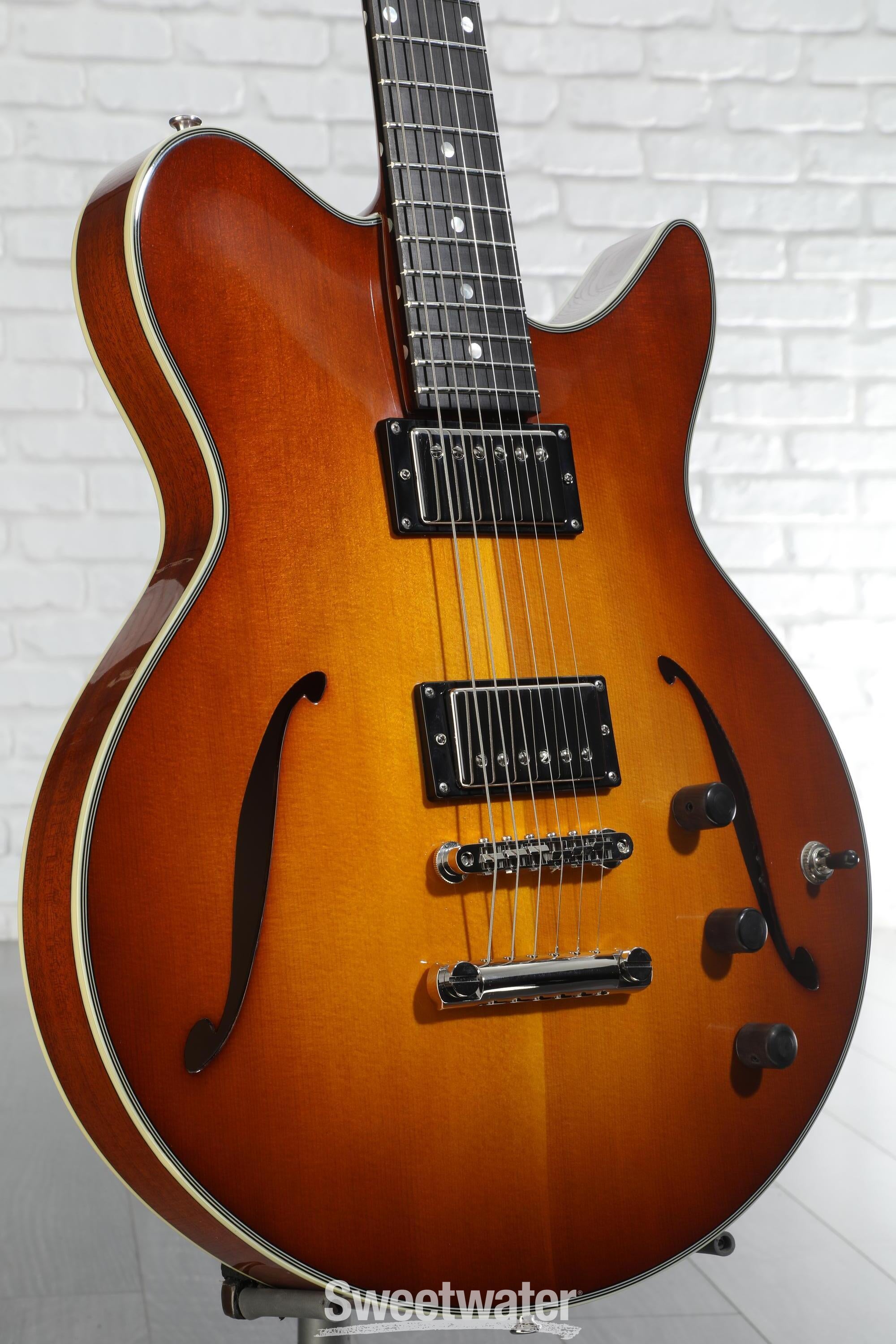Eastman Guitars Romeo Semi-hollowbody Electric Guitar